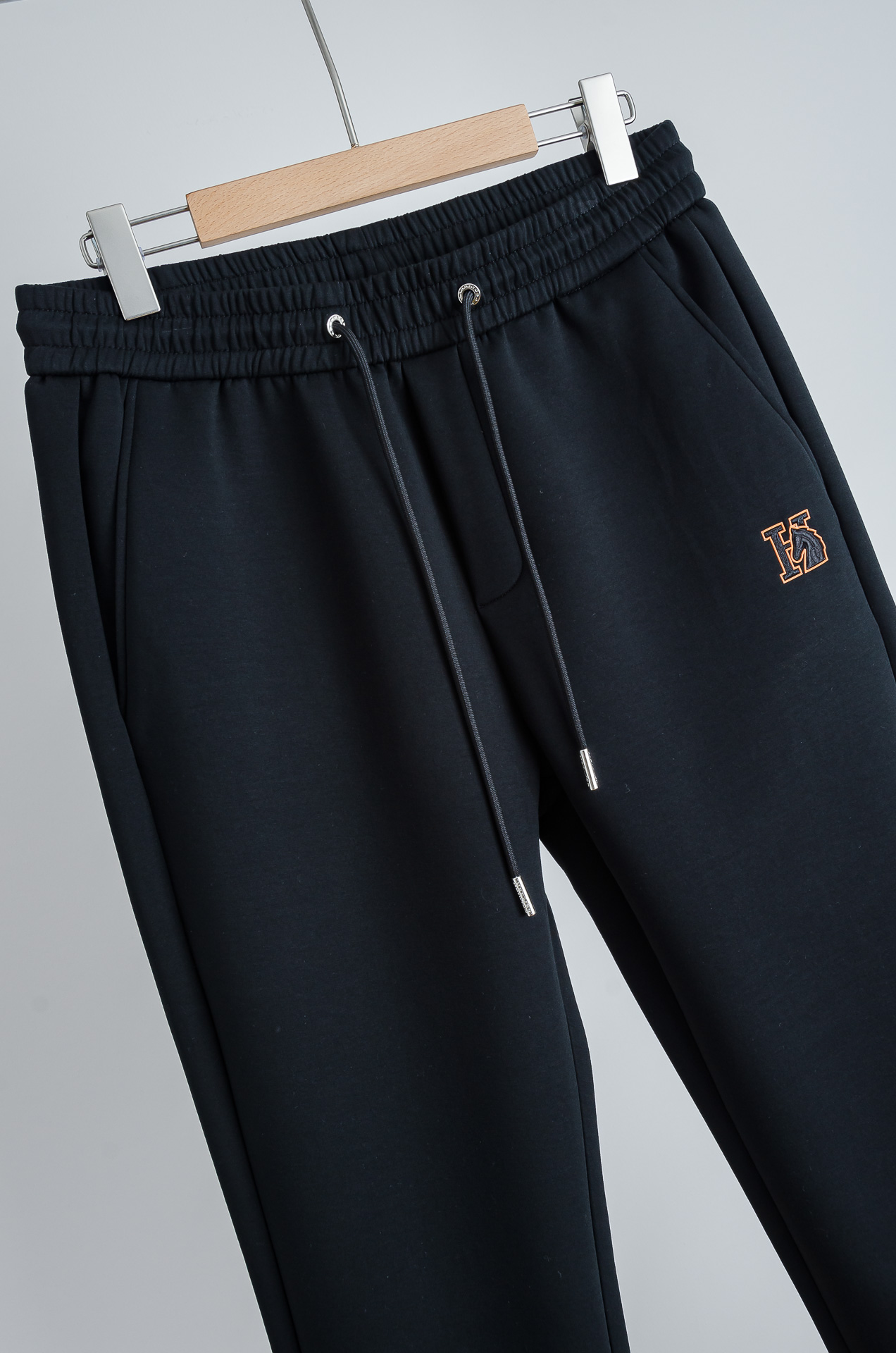 ☀️☀️HERM*ES爱马＊仕26FW精梳棉混纺挺括有型自带筋骨感抗皱性极强四面弹力包容性好弹力松紧腰搭