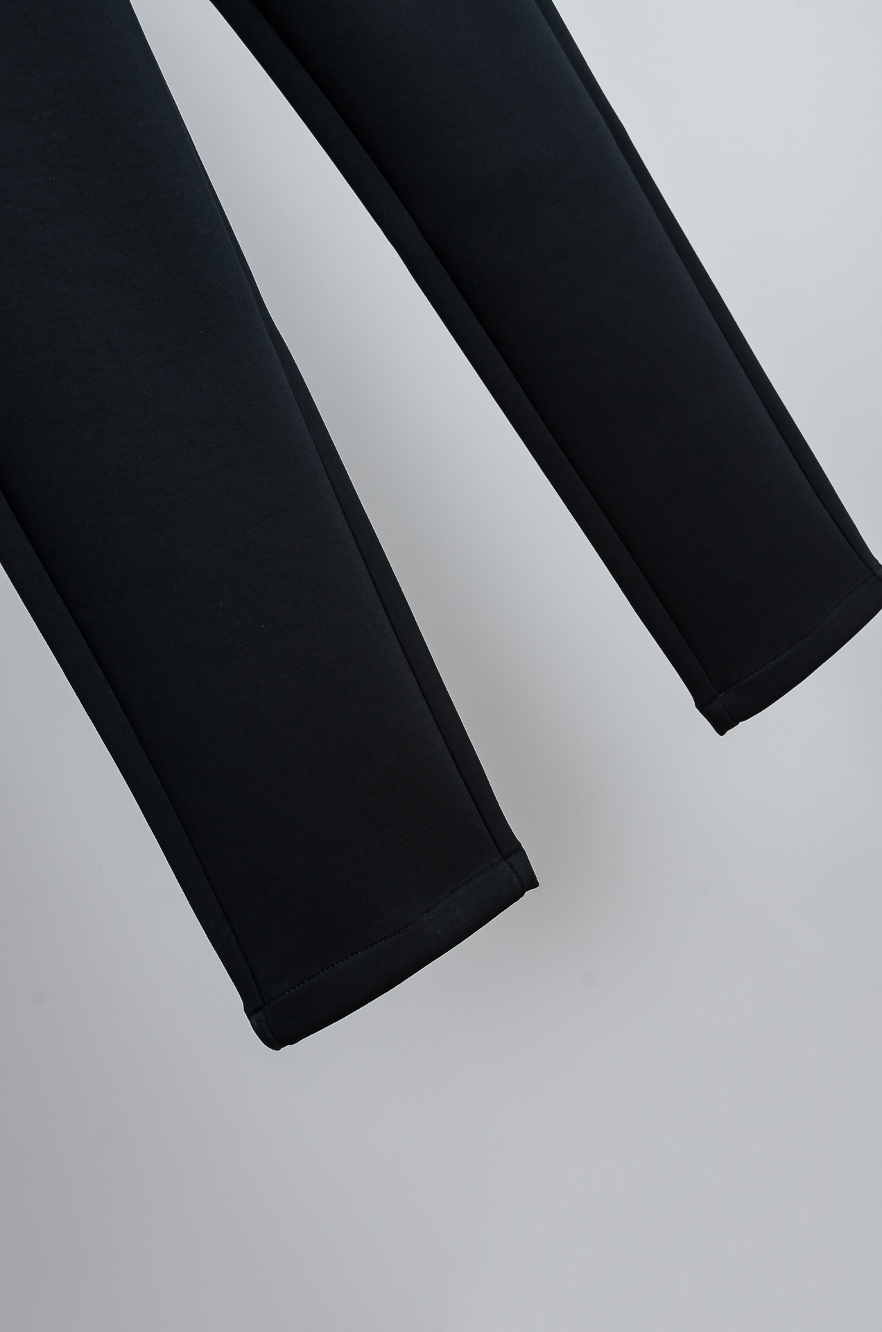 ☀️☀️PR*ADA普拉＊达26FW精梳棉混纺挺括有型自带筋骨感抗皱性极强四面弹力包容性好弹力松紧腰搭配