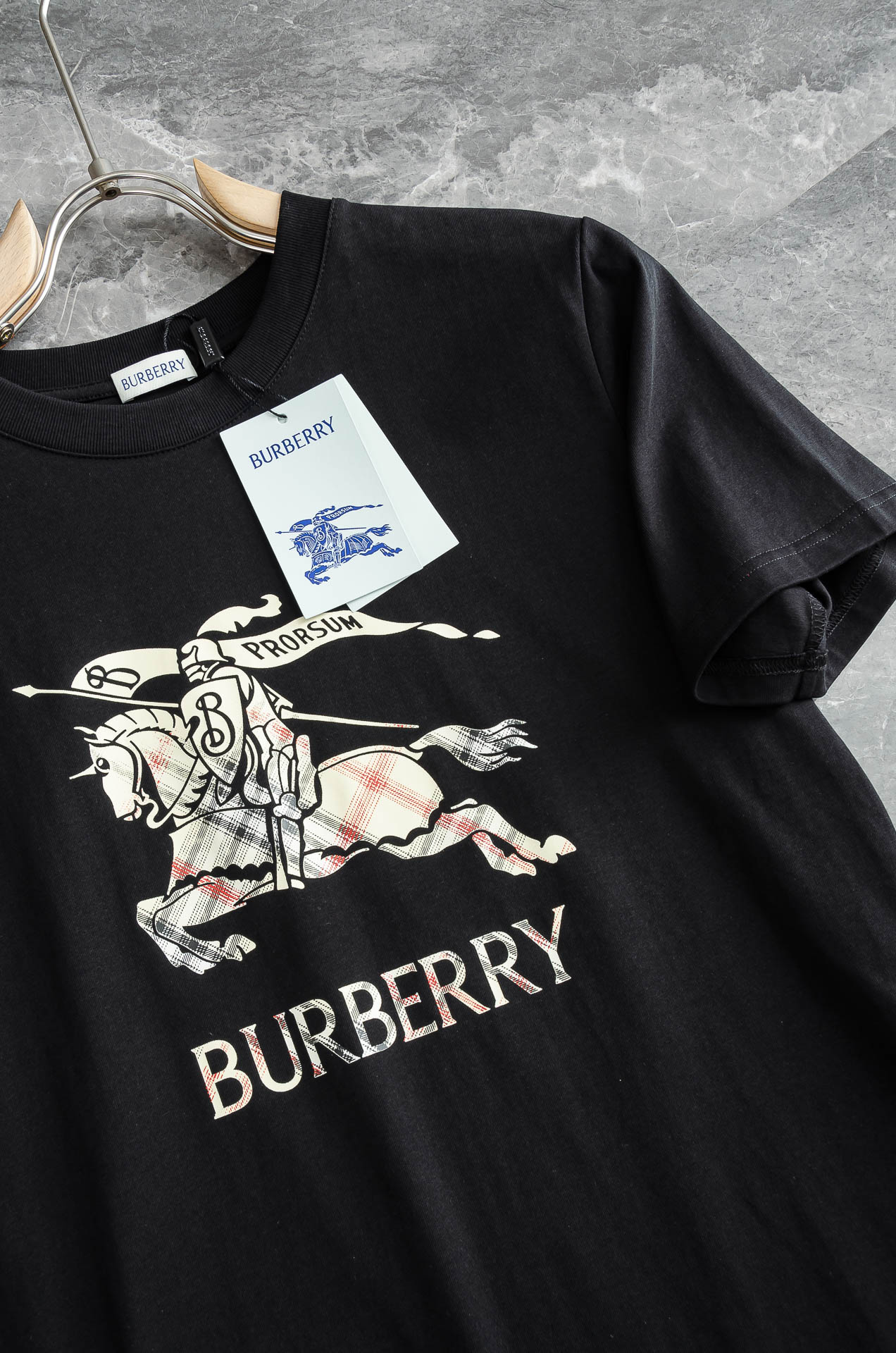 BURBE*RRY巴宝*莉2026SS最新客供进口长绒棉男士圆领短袖T恤衫#定织定染100%长绒棉，最大