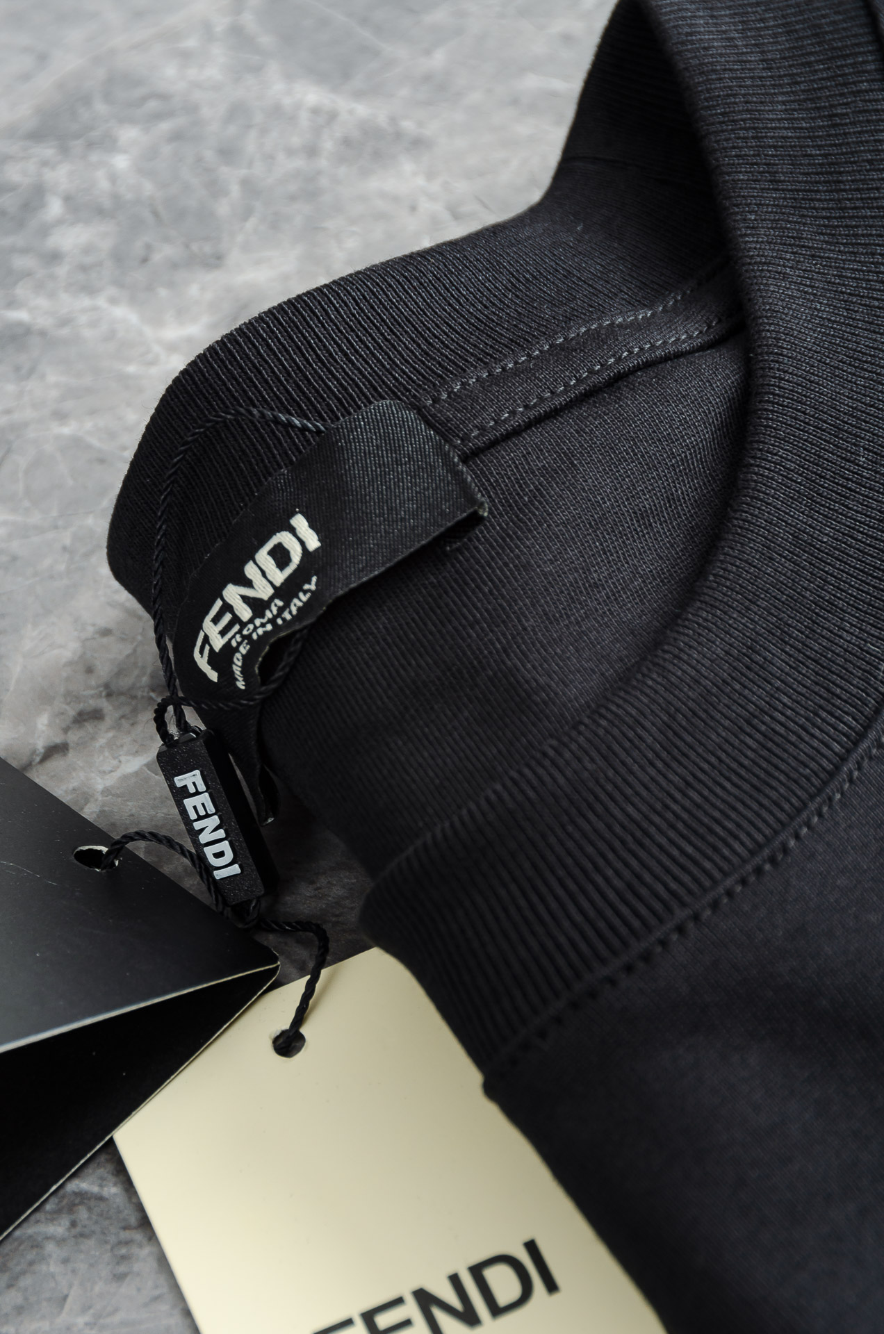 FENDI芬迪2026SS最新客供进口长绒棉男士圆领短袖T恤衫#定织定染100%长绒棉，最大程度的给你带