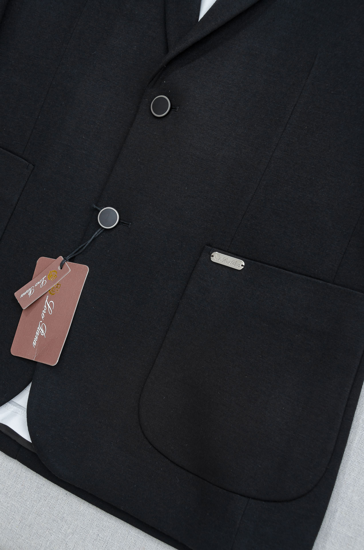 🌾Loro*Piana / lP🆕 1936FW最新羊毛混纺胸标点缀男士商务休闲西服#舒适有弹力，区别于