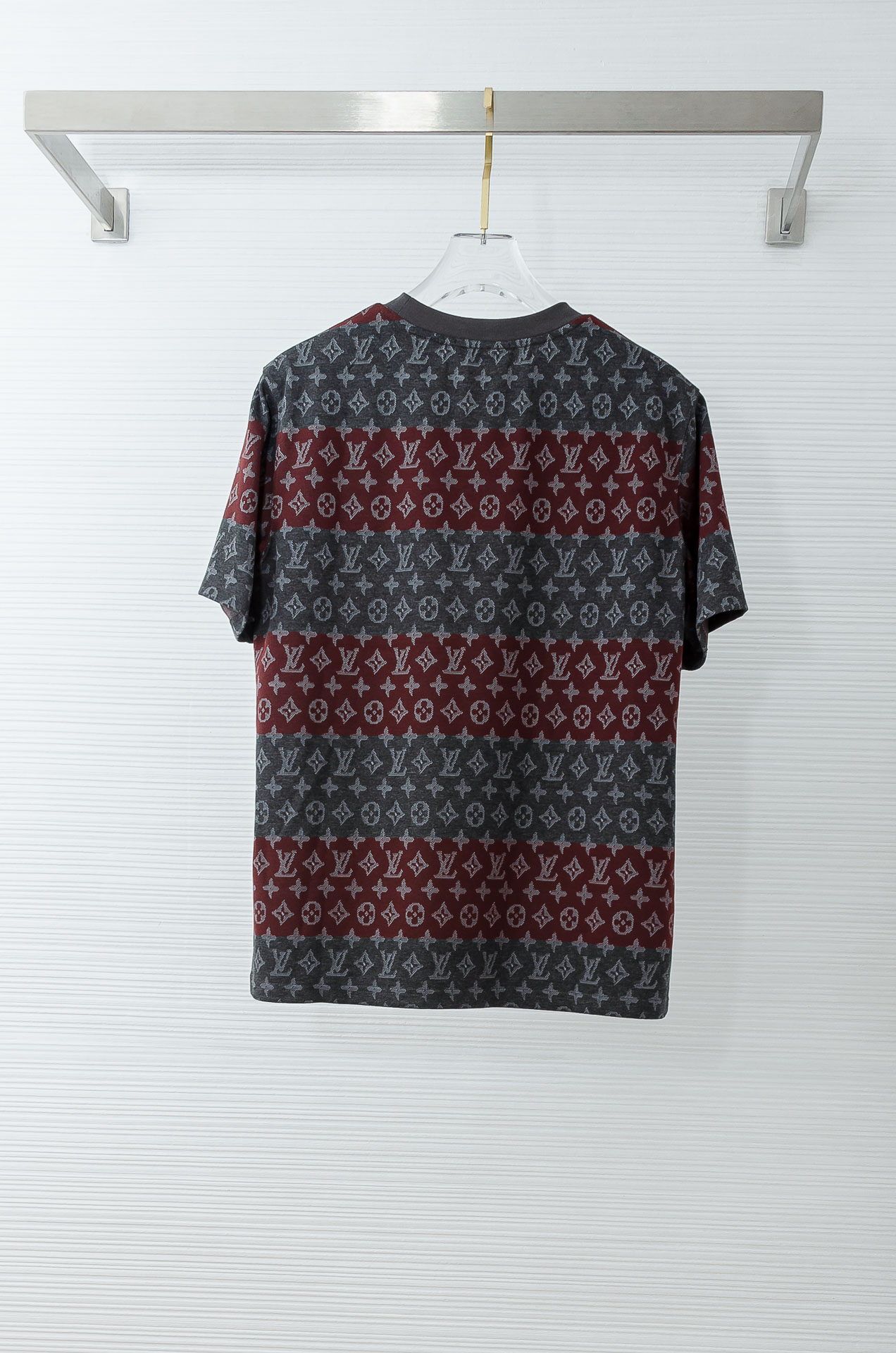 🌾 LOUIS VUITTON SS26 圆领短袖印花图案T恤 #本款短袖圆领衫以全幅 Monogram