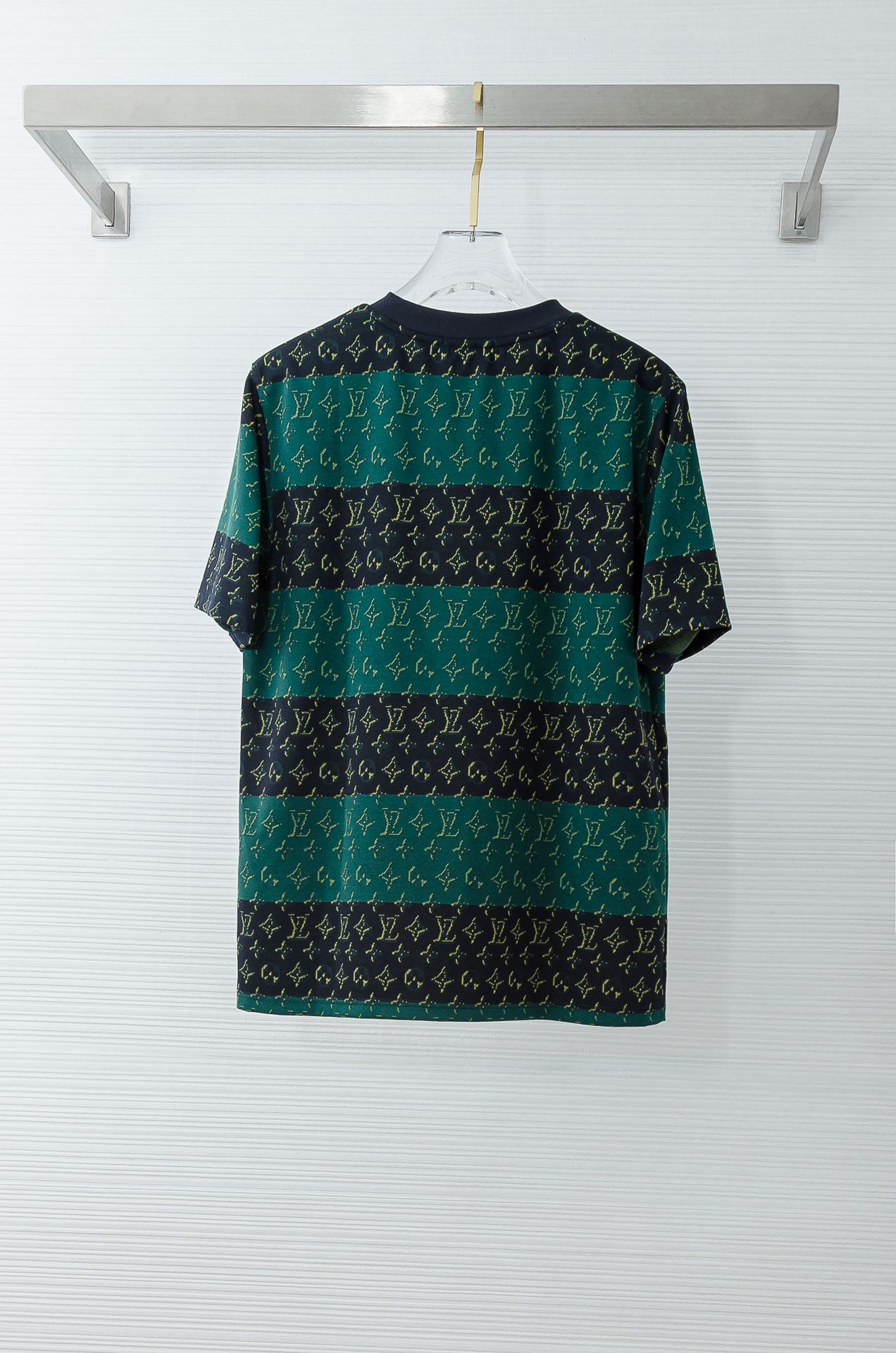 🌾 LOUIS VUITTON SS26 圆领短袖印花图案T恤 #本款短袖圆领衫以全幅 Monogram