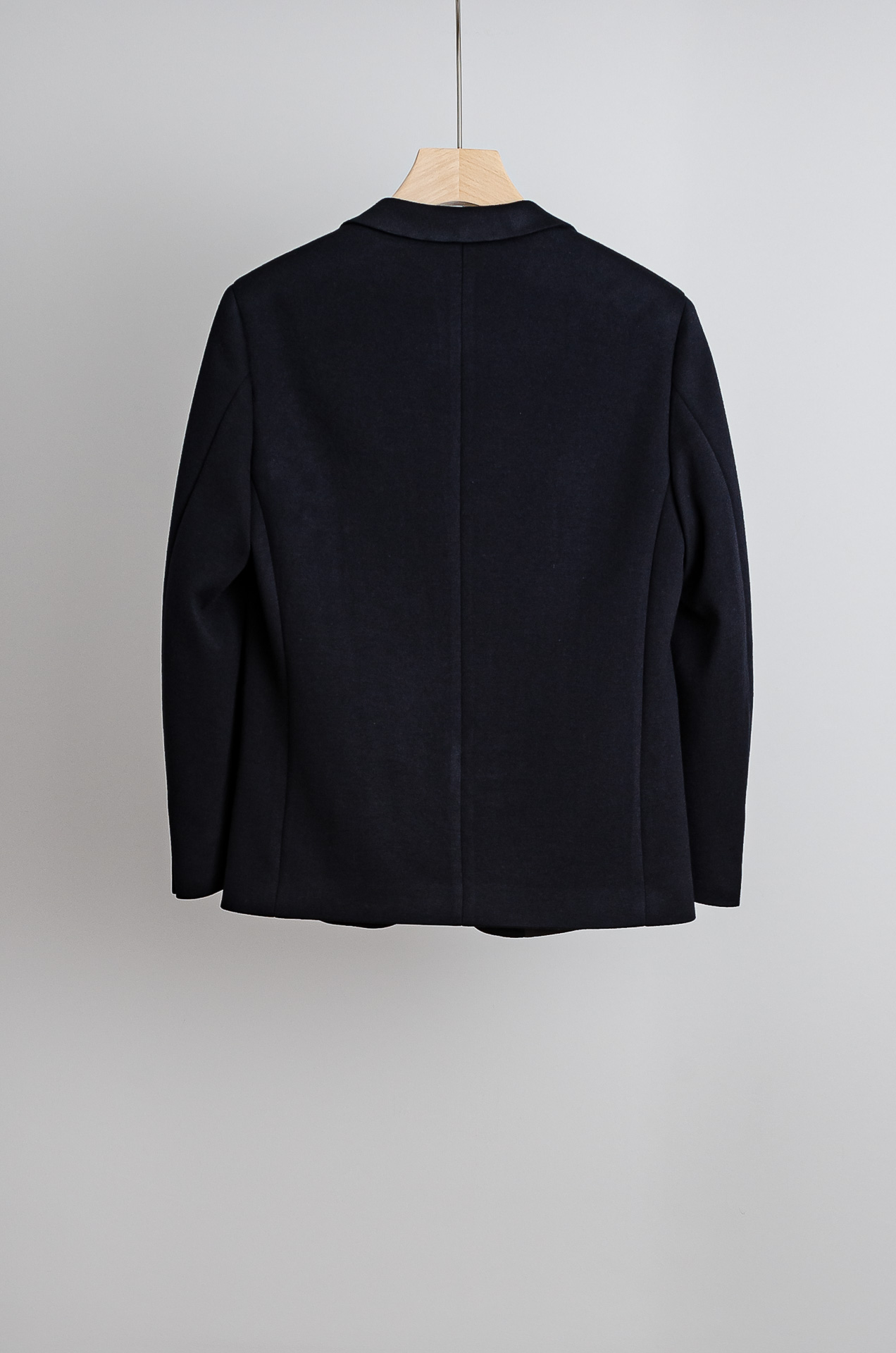 ☀️☀️Burberry巴宝莉2026FW羊毛混纺胸标点缀男士商务休闲西服#舒适有弹力，区别于普通的西装