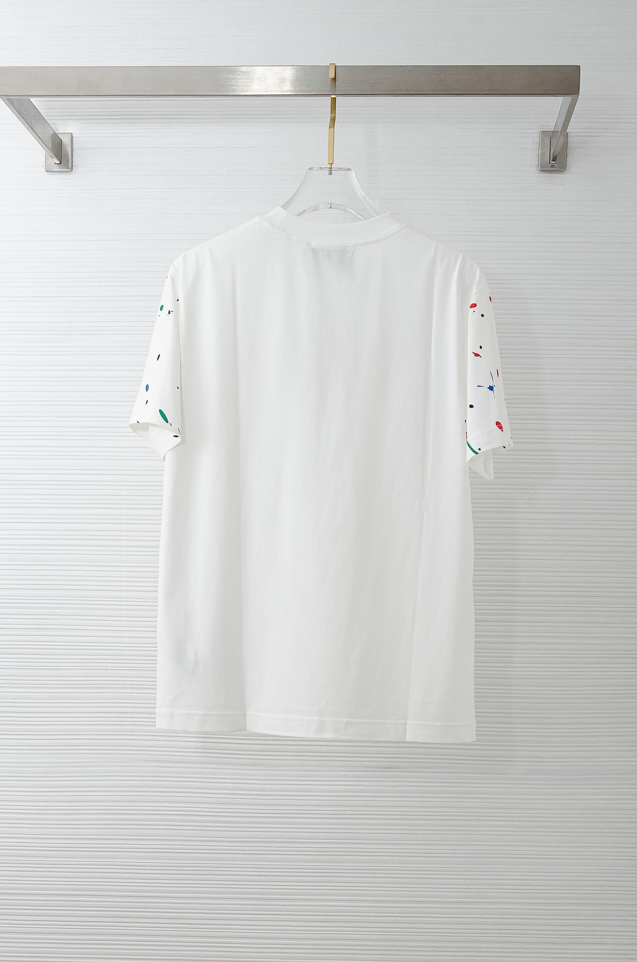 GUC*CI古驰2026SS时尚潮人必备男士休闲圆领短袖T恤衫#设计理念潮流前卫与尚可持续。此款圆领T恤