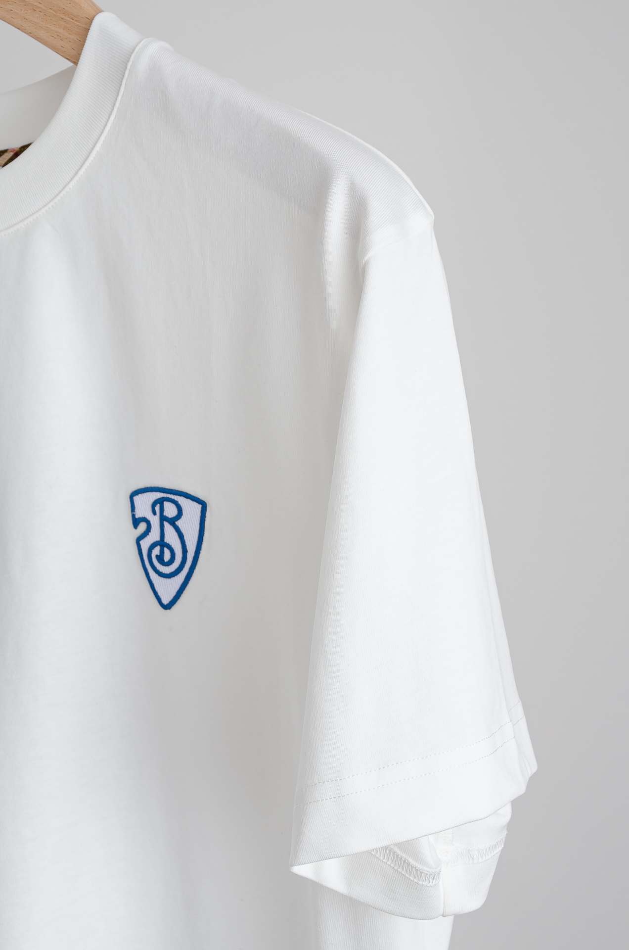 ☀️☀️ Burbe*rry巴宝*莉2026SS时尚潮人必备男士休闲圆领短袖T恤衫#设计理念潮流前卫与尚