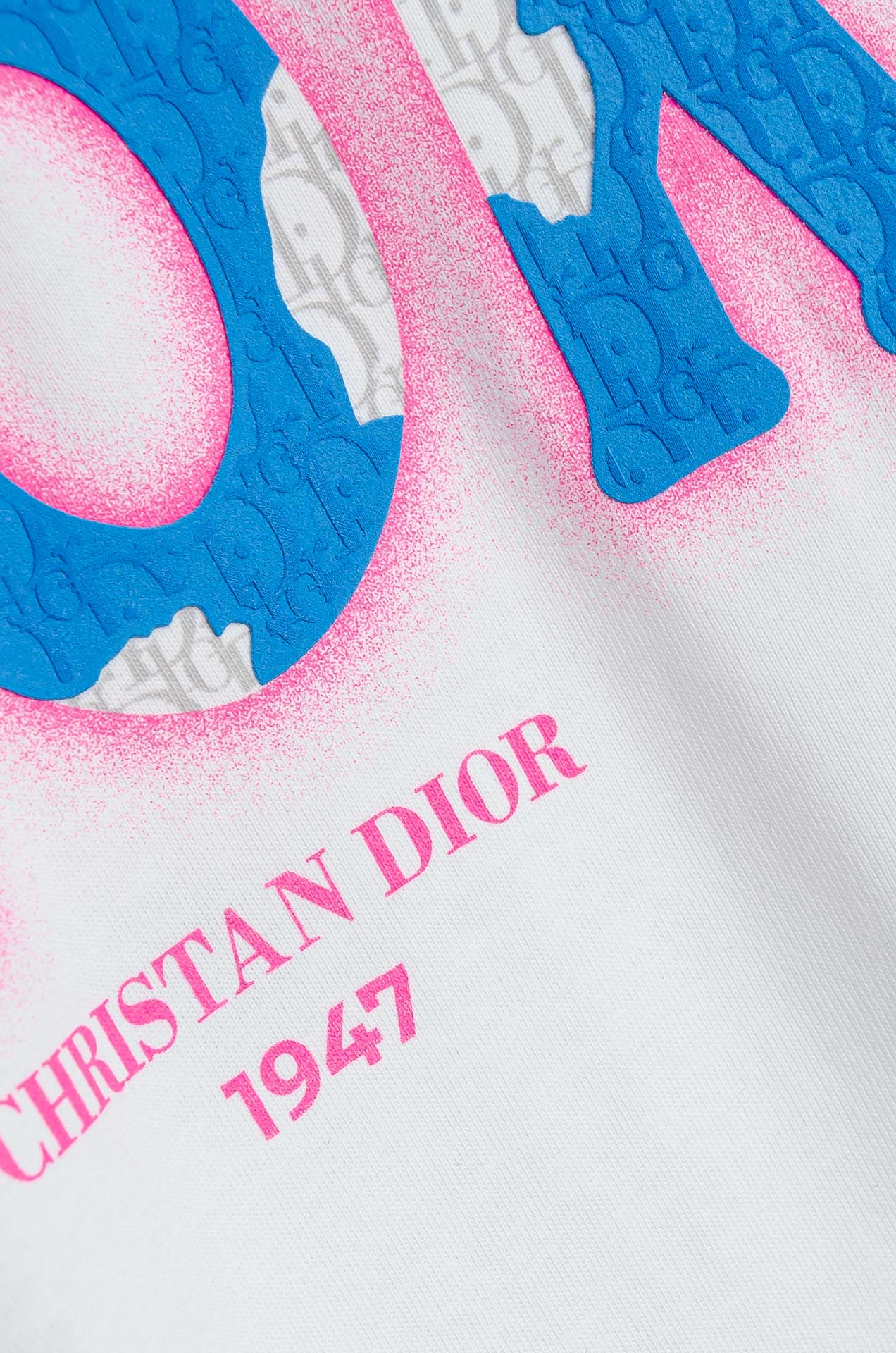 🧨 ☀️☀️Dior迪奥2026SS时尚潮人必备男士休闲圆领短袖T恤衫#设计理念潮流前卫与尚可持续，选用