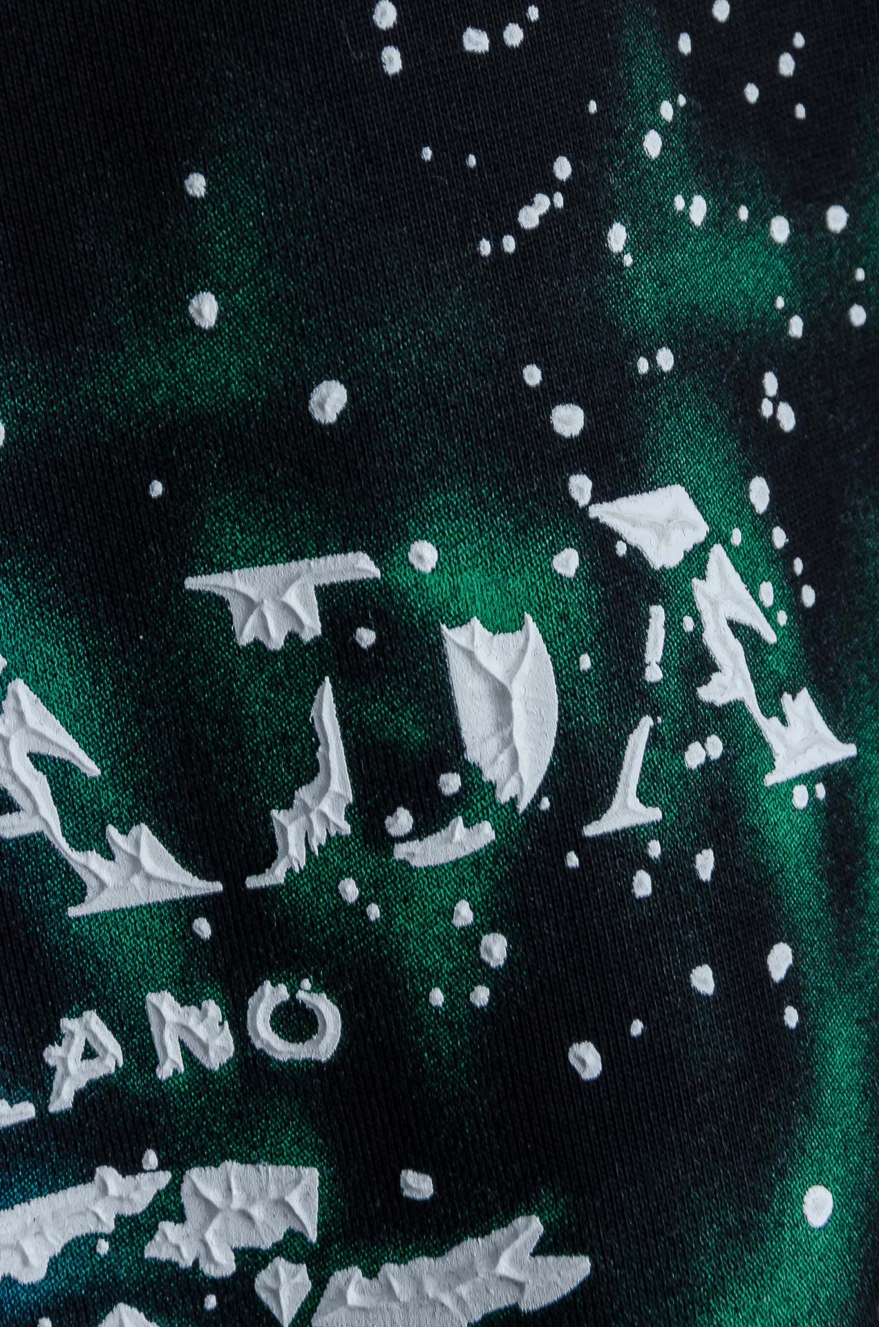 🧨 ☀️☀️PRADA普拉达2026SS时尚潮人必备男士休闲圆领短袖T恤衫#设计理念潮流前卫与尚可持续，