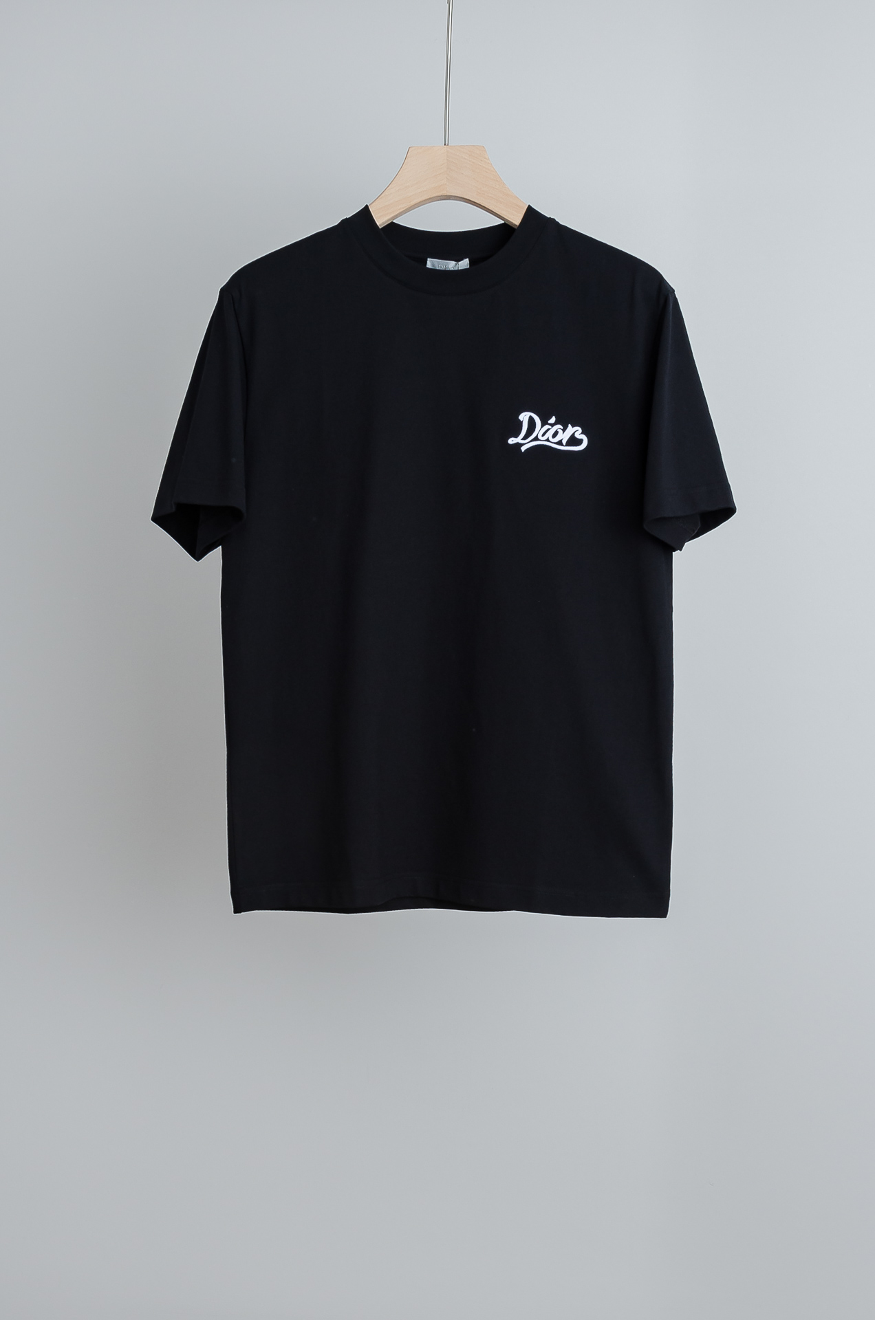 🧨 ☀️☀️Dior迪奥2026SS时尚潮人必备男士休闲圆领短袖T恤衫#设计理念潮流前卫与尚可持续，选用