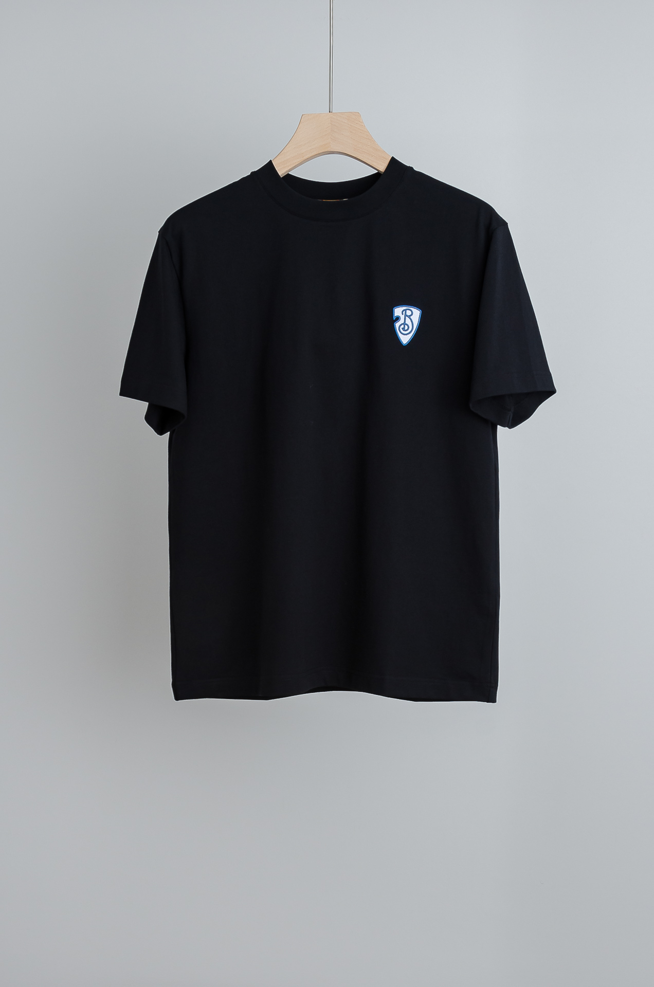 ☀️☀️ Burbe*rry巴宝*莉2026SS时尚潮人必备男士休闲圆领短袖T恤衫#设计理念潮流前卫与尚