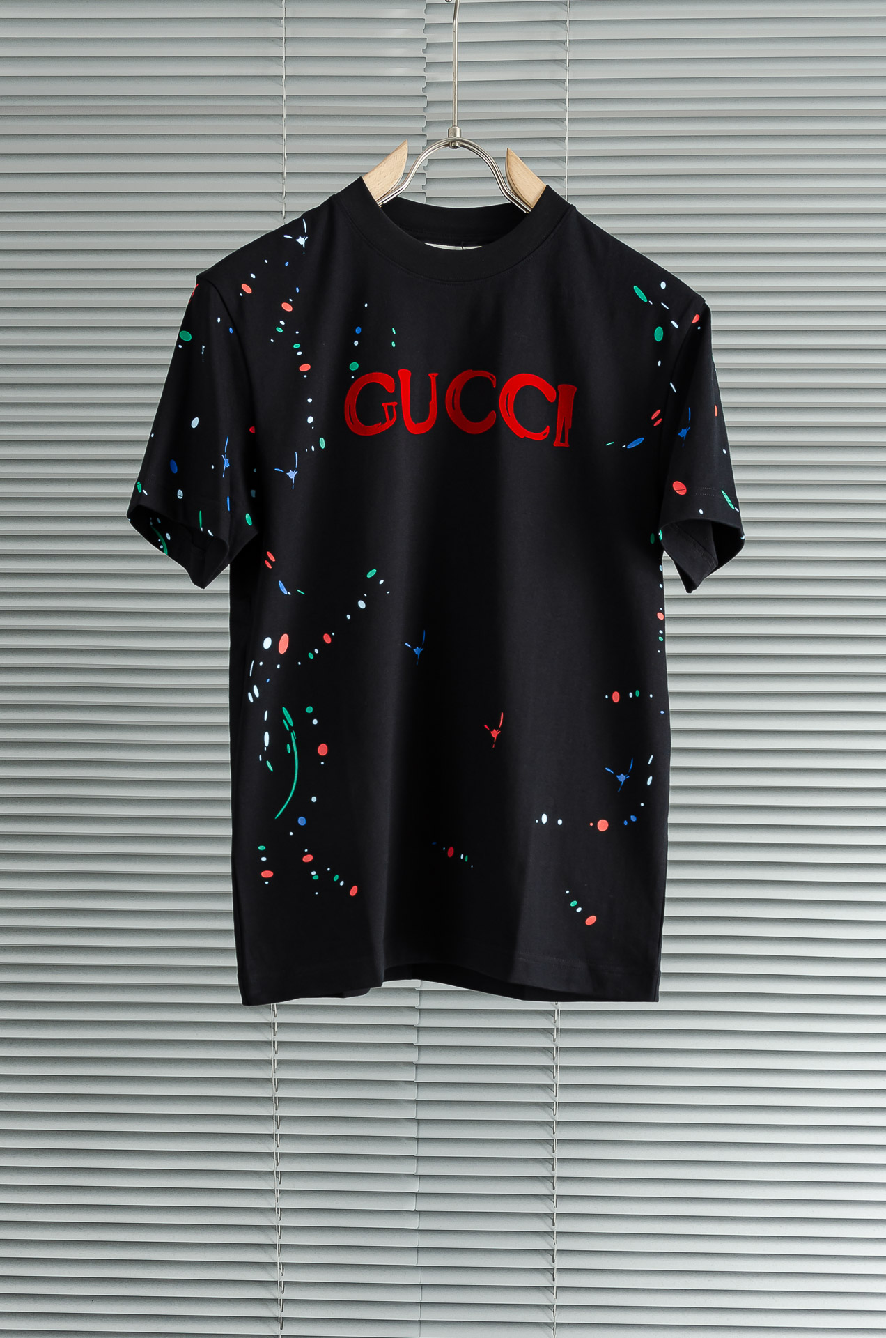 Gucci古驰2026SS时尚潮人必备男士休闲圆领短袖T恤衫#设计理念潮流前卫与尚可持续，选用客供进口1