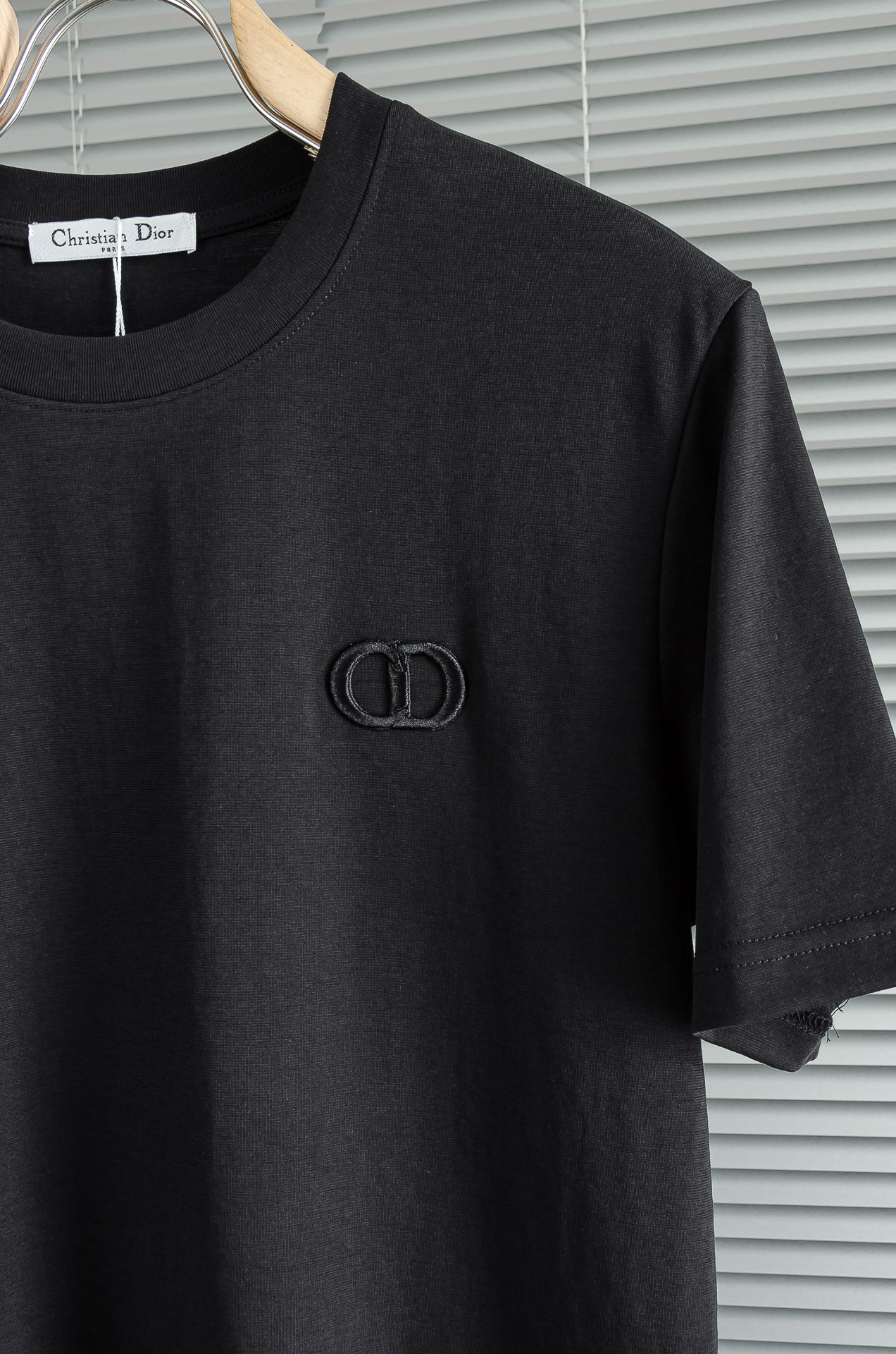 Dior迪奥2026SS时尚潮人必备男士休闲圆领短袖T恤衫#设计理念潮流前卫与尚可持续，选用客供进口10