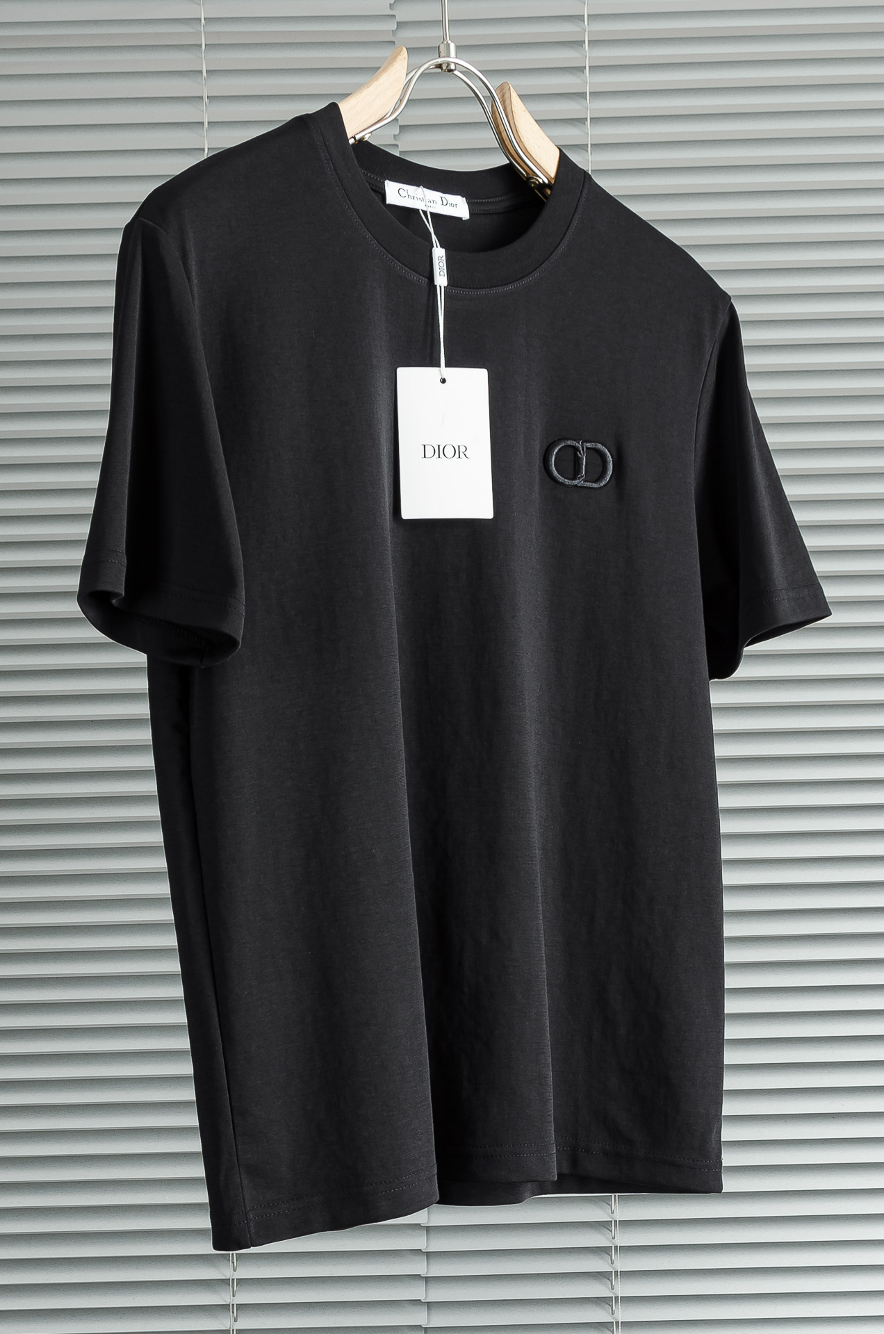 Dior迪奥2026SS时尚潮人必备男士休闲圆领短袖T恤衫#设计理念潮流前卫与尚可持续，选用客供进口10