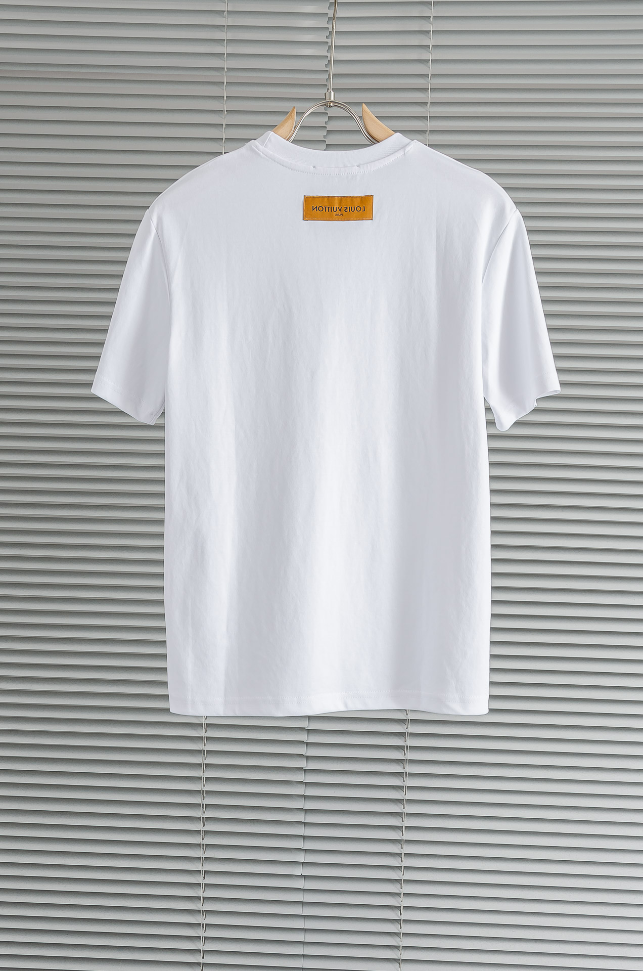 LV 2026SS时尚潮人必备男士休闲圆领短袖T恤衫#设计理念潮流前卫与尚可持续，选用客供进口100%棉