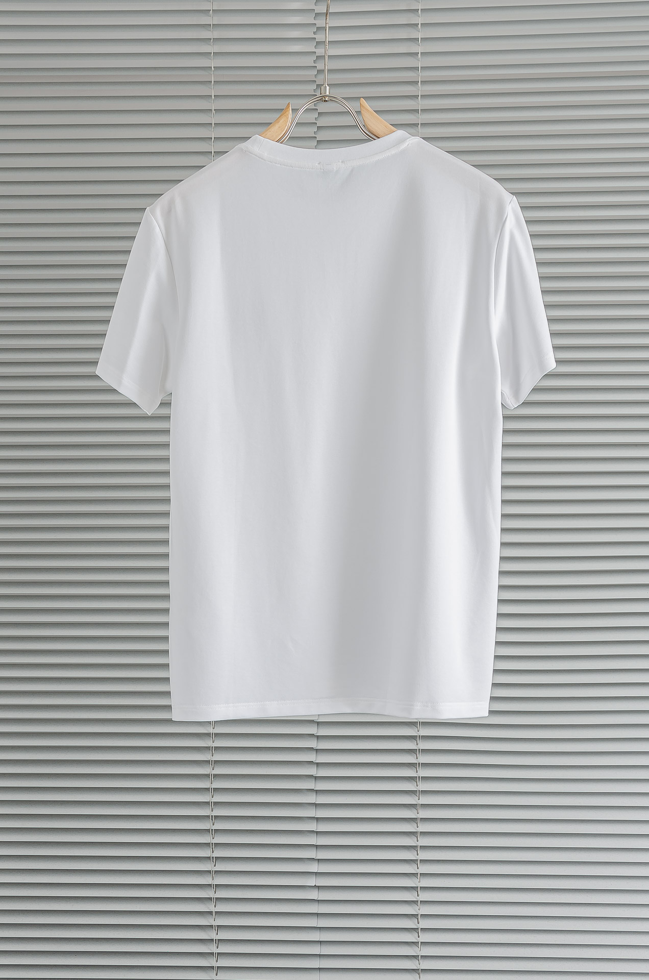 BC 2026ss春夏新品 ，男士休闲纯色圆领短袖T桖衫#面料属性皆为上乘，网眼结构细腻自然，经过水洗后