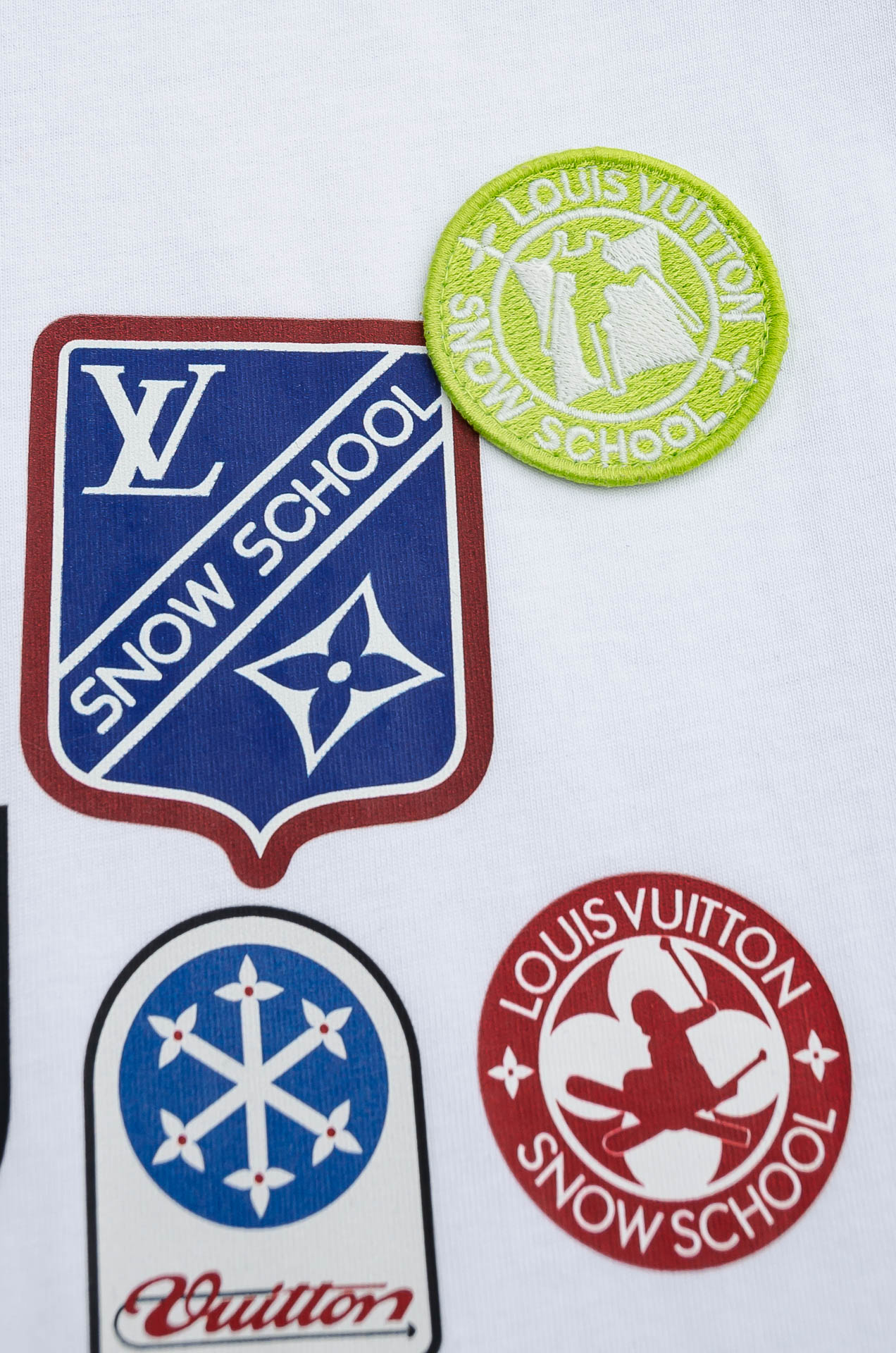 LV 2026SS时尚潮人必备男士休闲圆领短袖T恤衫#设计理念潮流前卫与尚可持续，选用客供进口100%棉