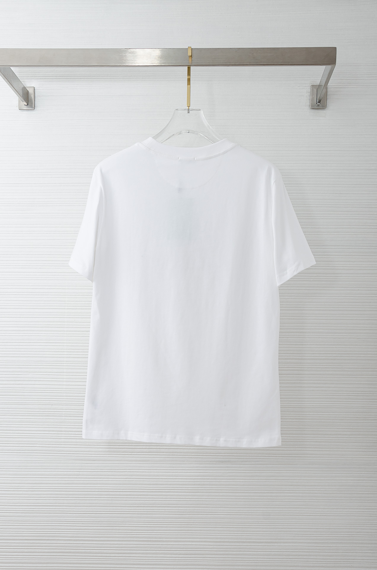 LV 2026SS时尚潮人必备男士休闲圆领短袖T恤衫#设计理念潮流前卫与尚可持续，选用客供进口100%棉