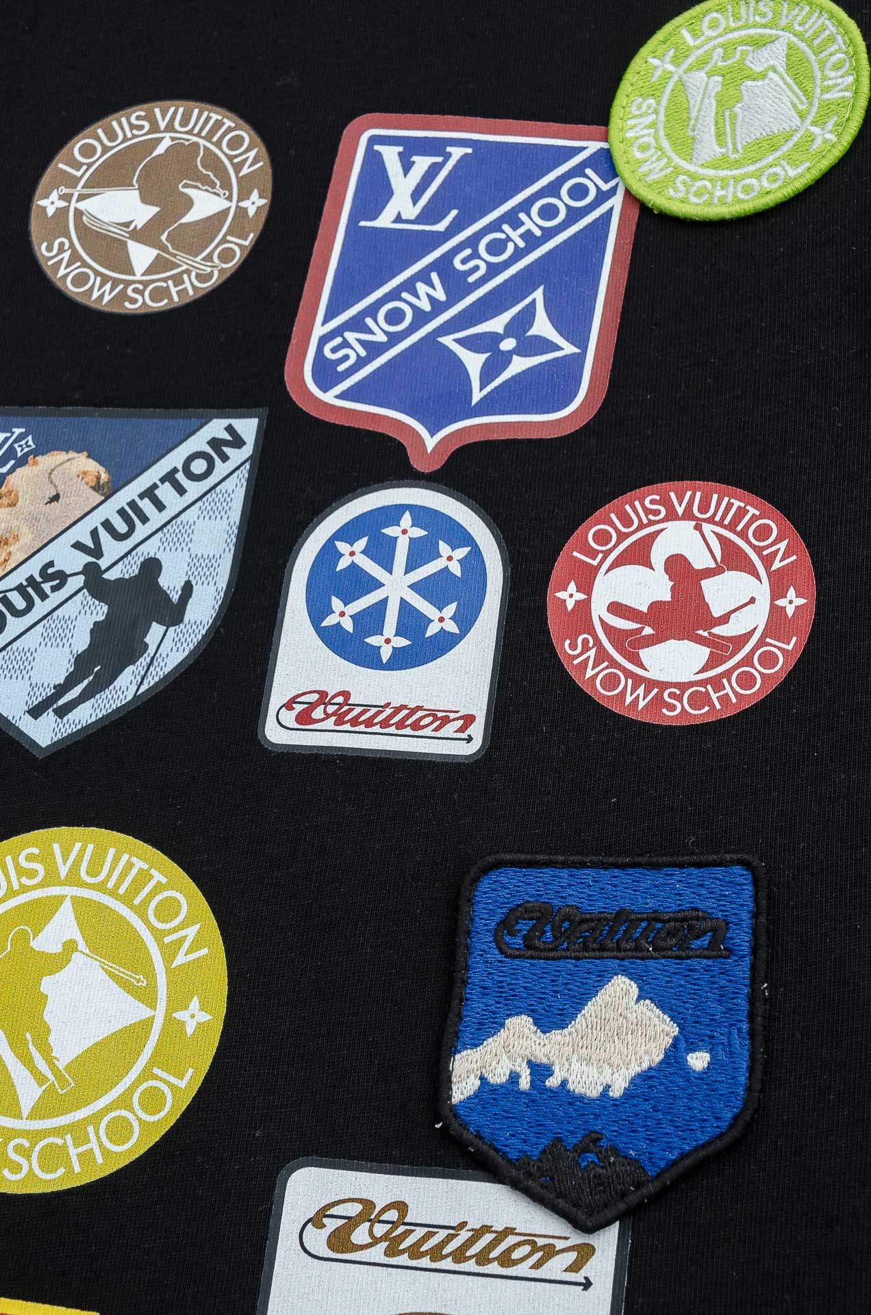 LV 2026SS时尚潮人必备男士休闲圆领短袖T恤衫#设计理念潮流前卫与尚可持续，选用客供进口100%棉