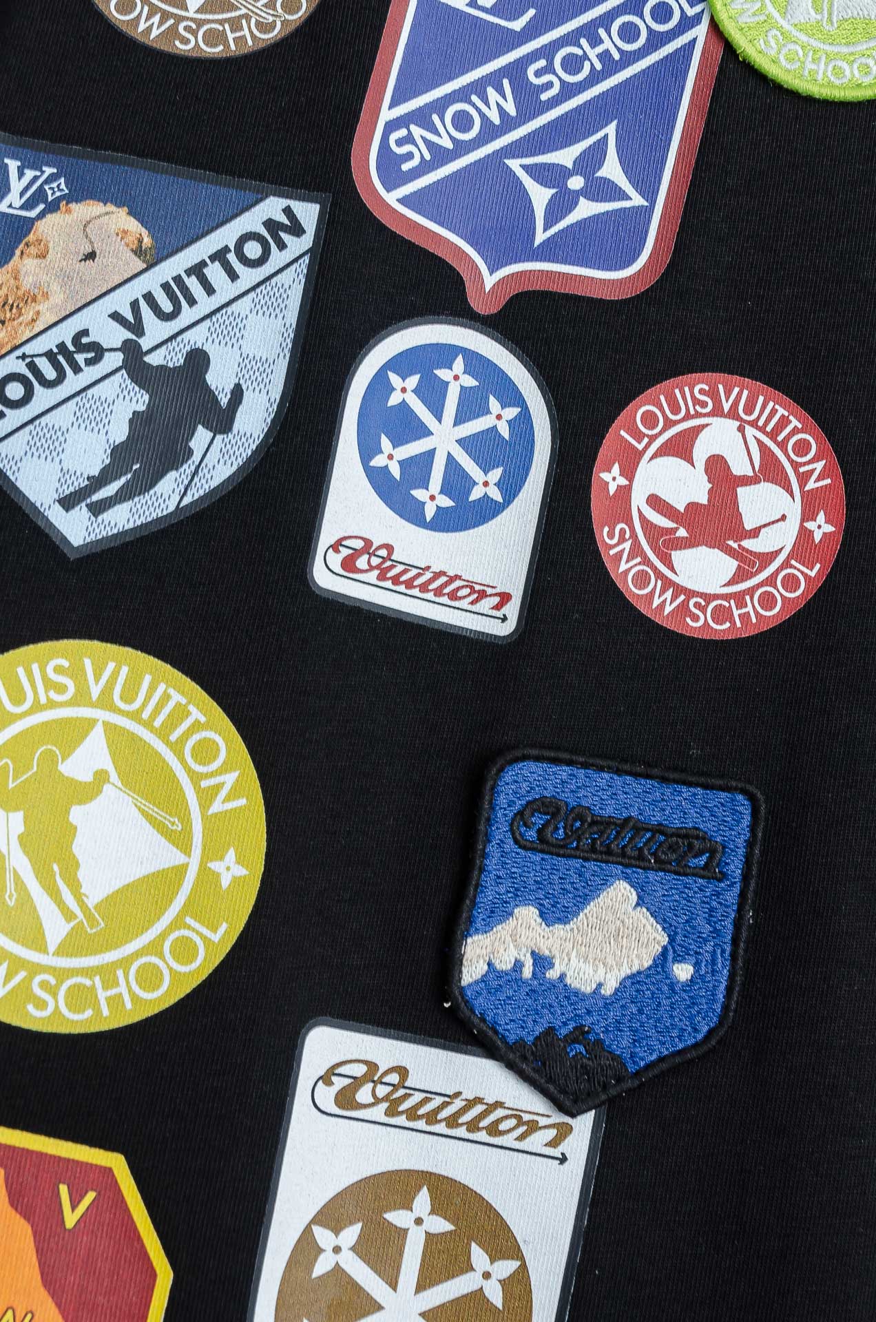 🧨 LV 2026SS时尚潮人必备男士休闲圆领短袖T恤衫#选用客供进口100%棉成分精织混纺而成的面料，