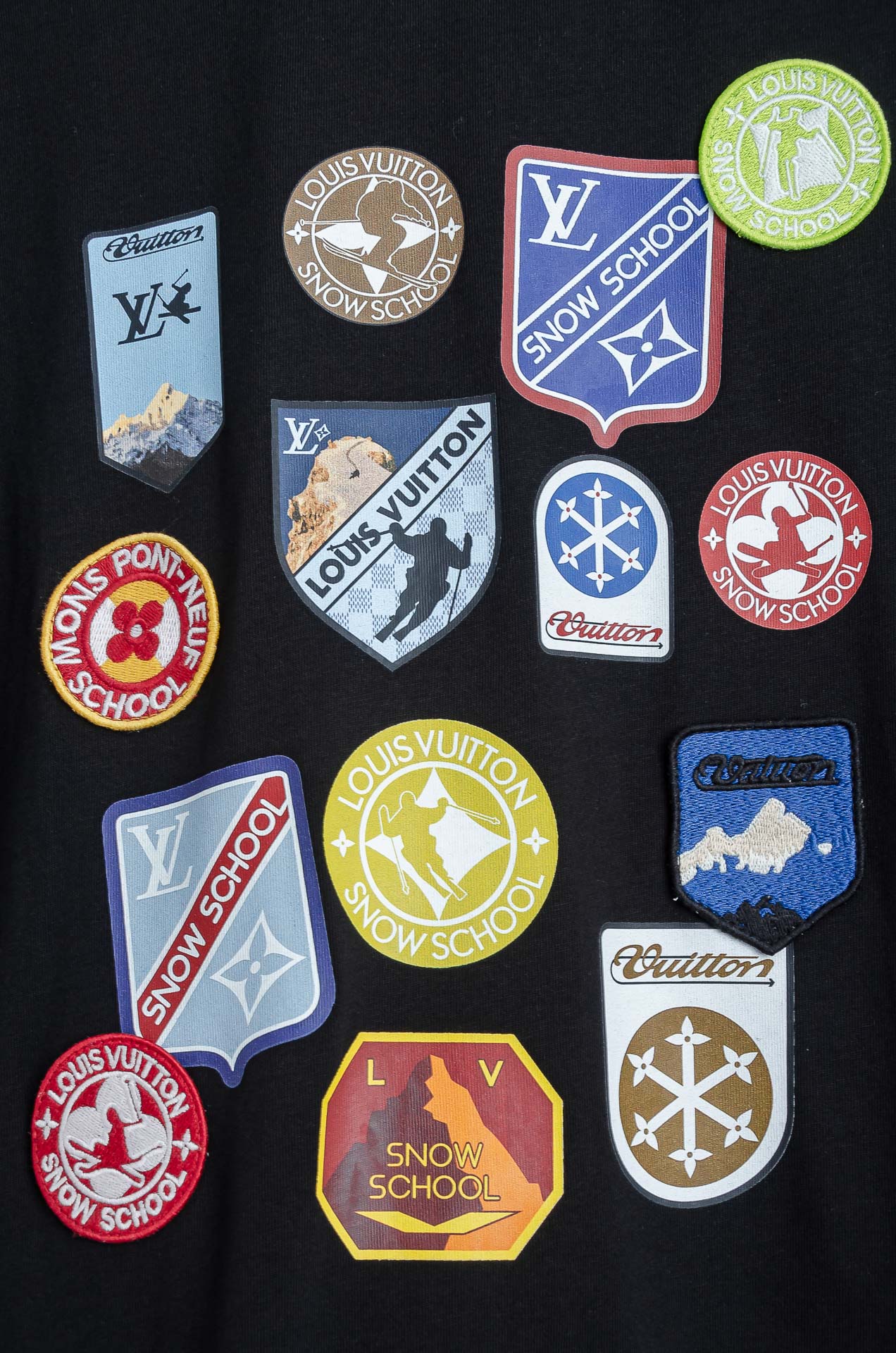 🧨 LV 2026SS时尚潮人必备男士休闲圆领短袖T恤衫#选用客供进口100%棉成分精织混纺而成的面料，