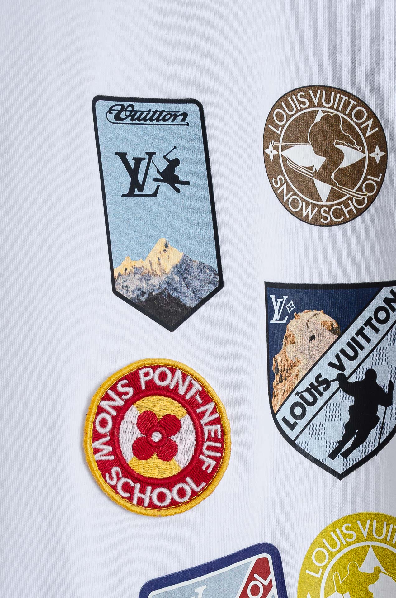 🧨 LV 2026SS时尚潮人必备男士休闲圆领短袖T恤衫#选用客供进口100%棉成分精织混纺而成的面料，