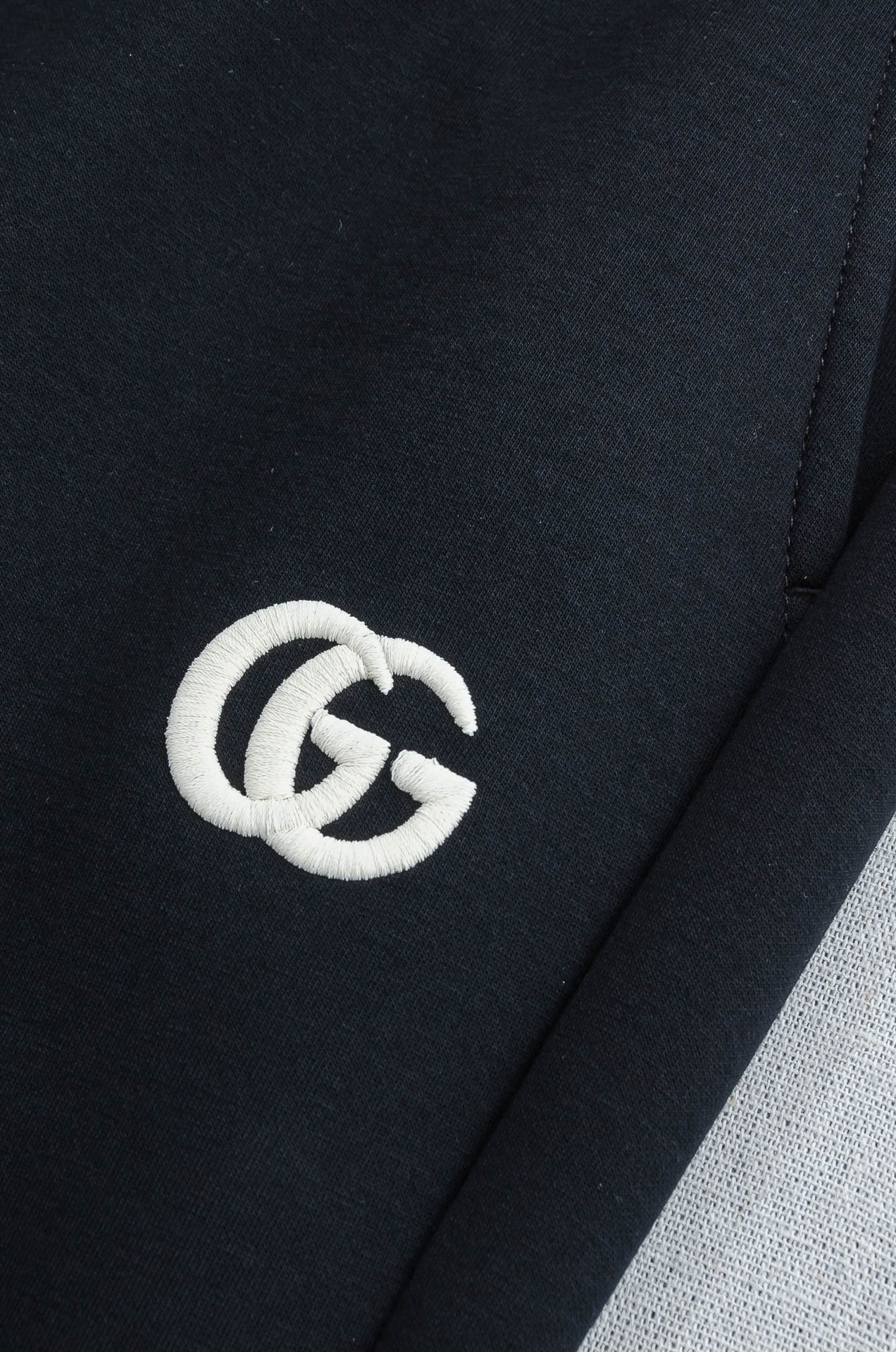 Gucci古驰 26FW最新款精梳棉混纺挺括有型自带筋骨感抗皱性极强四面弹力包容性好弹力松紧腰搭配抽绳设