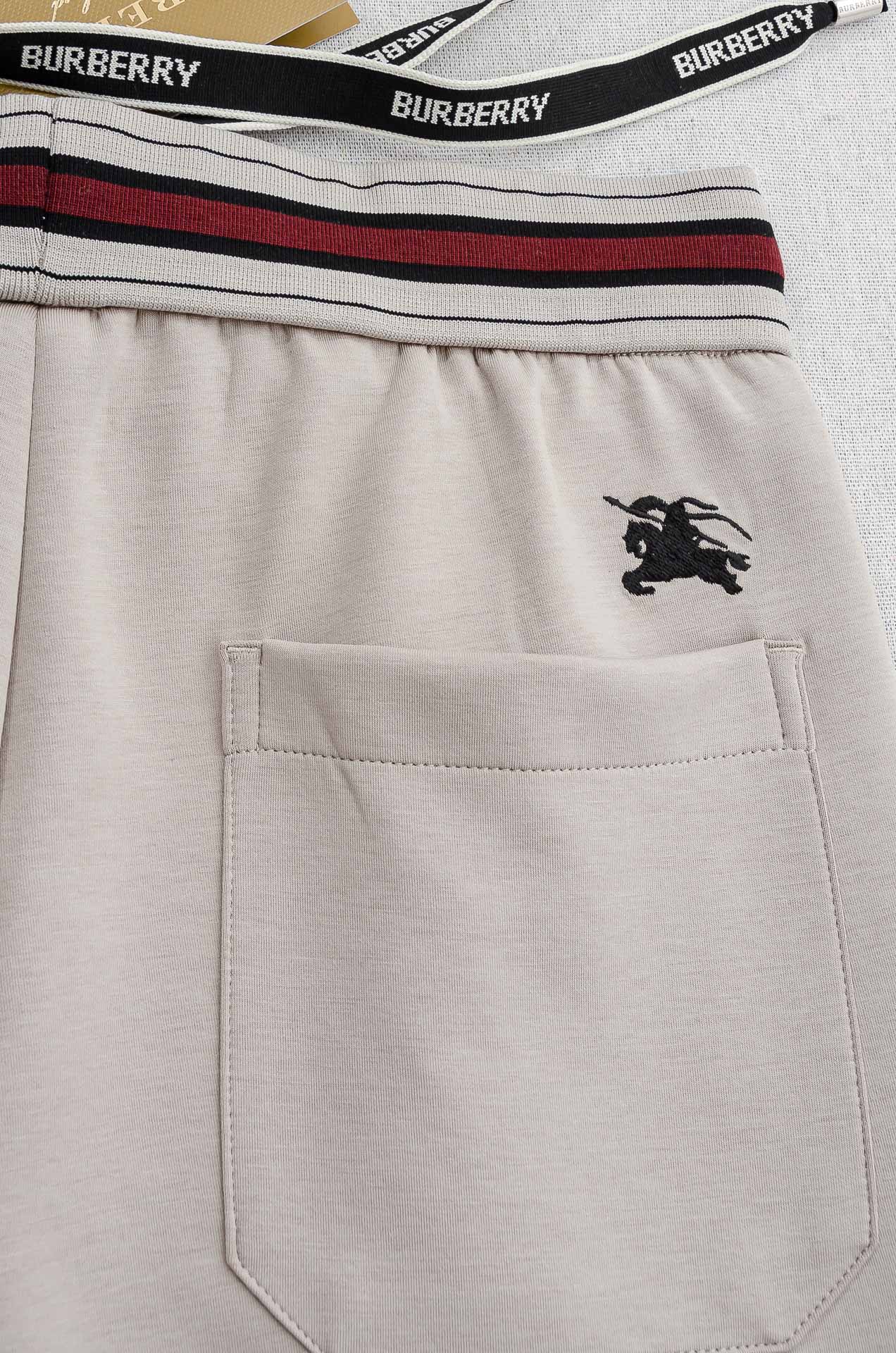 Burberry巴宝莉 26FW最新款精梳棉混纺挺括有型自带筋骨感抗皱性极强四面弹力包容性好弹力松紧腰搭