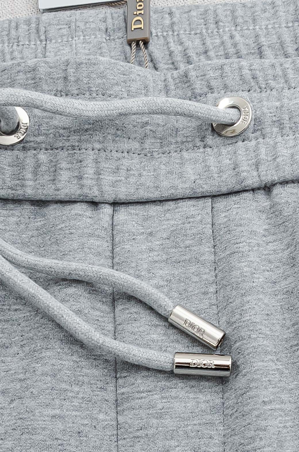 Dior迪奥26FW最新款精梳棉混纺挺括有型自带筋骨感抗皱性极强四面弹力包容性好弹力松紧腰搭配抽绳设计直