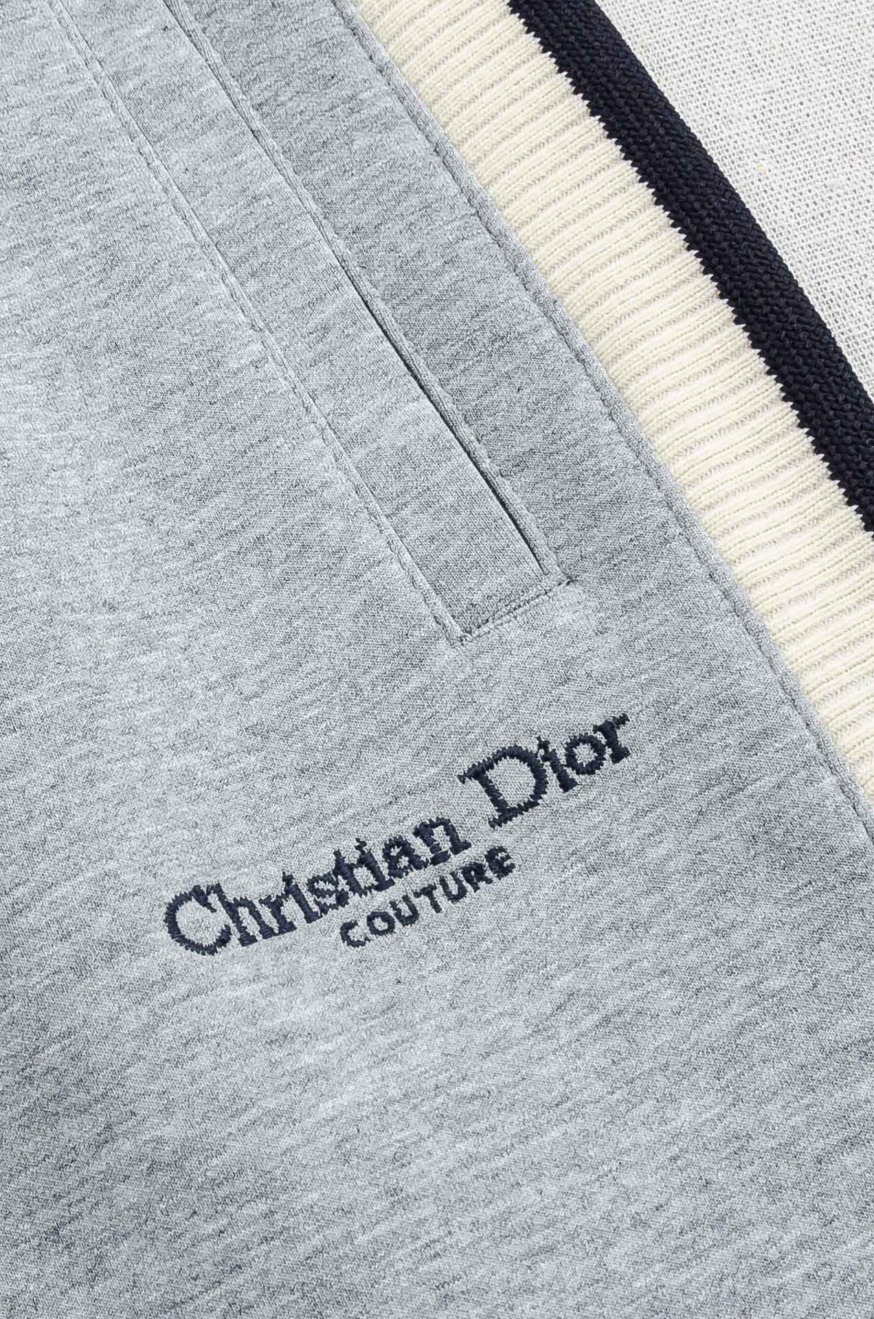 Dior迪奥26FW最新款精梳棉混纺挺括有型自带筋骨感抗皱性极强四面弹力包容性好弹力松紧腰搭配抽绳设计直