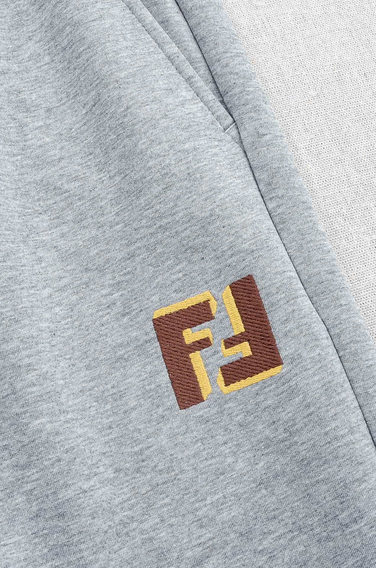 FENDI芬迪 26FW最新款精梳棉混纺挺括有型自带筋骨感抗皱性极强四面弹力包容性好弹力松紧腰搭配抽绳设