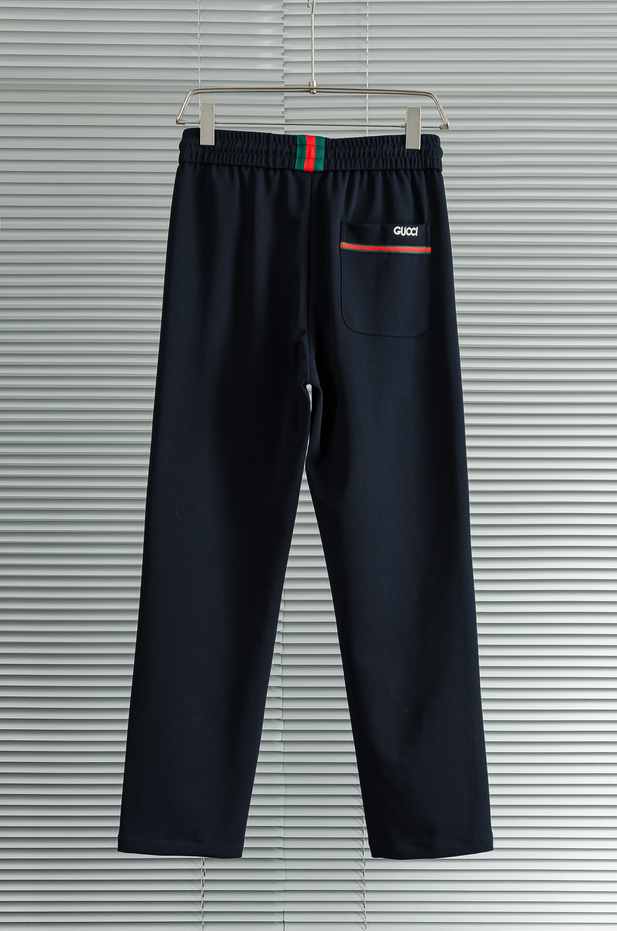 Gucci古驰26FW最新款精梳棉混纺挺括有型自带筋骨感抗皱性极强四面弹力包容性好弹力松紧腰搭配抽绳设计