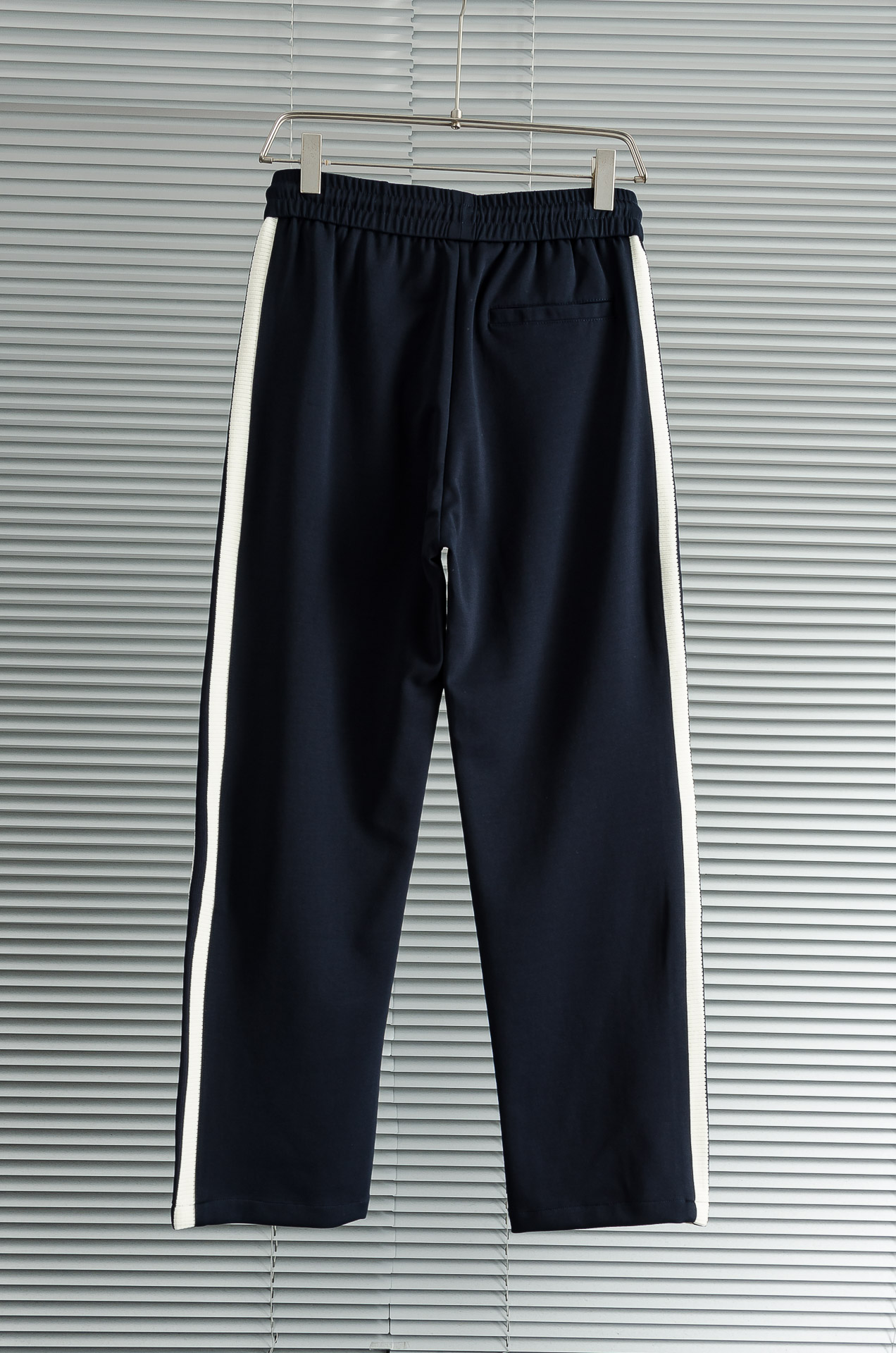 Dior迪奥 26FW最新款精梳棉混纺挺括有型自带筋骨感抗皱性极强四面弹力包容性好弹力松紧腰搭配抽绳设计