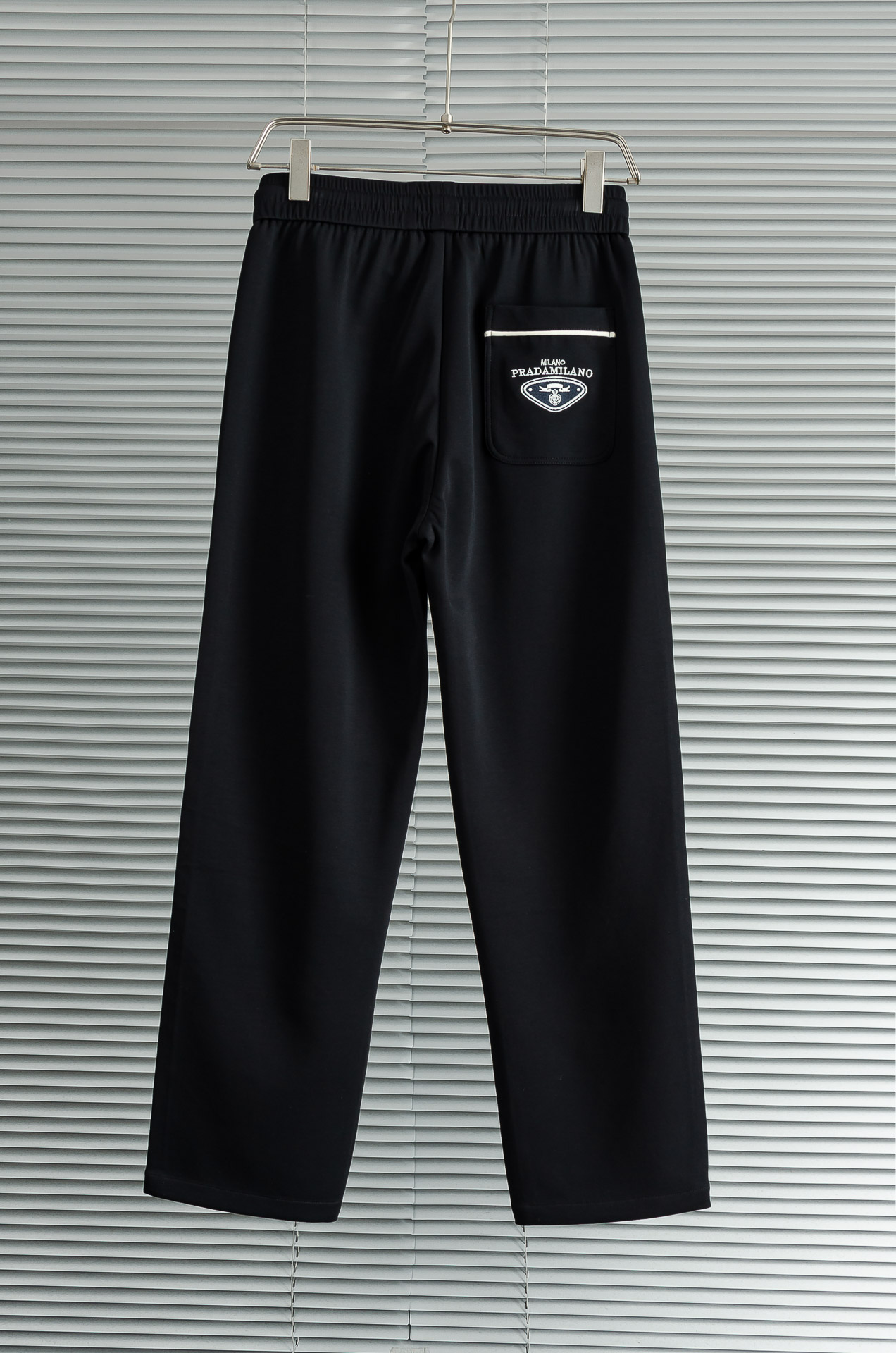 PRADA普拉达 26FW最新款精梳棉混纺挺括有型自带筋骨感抗皱性极强四面弹力包容性好弹力松紧腰搭配抽绳