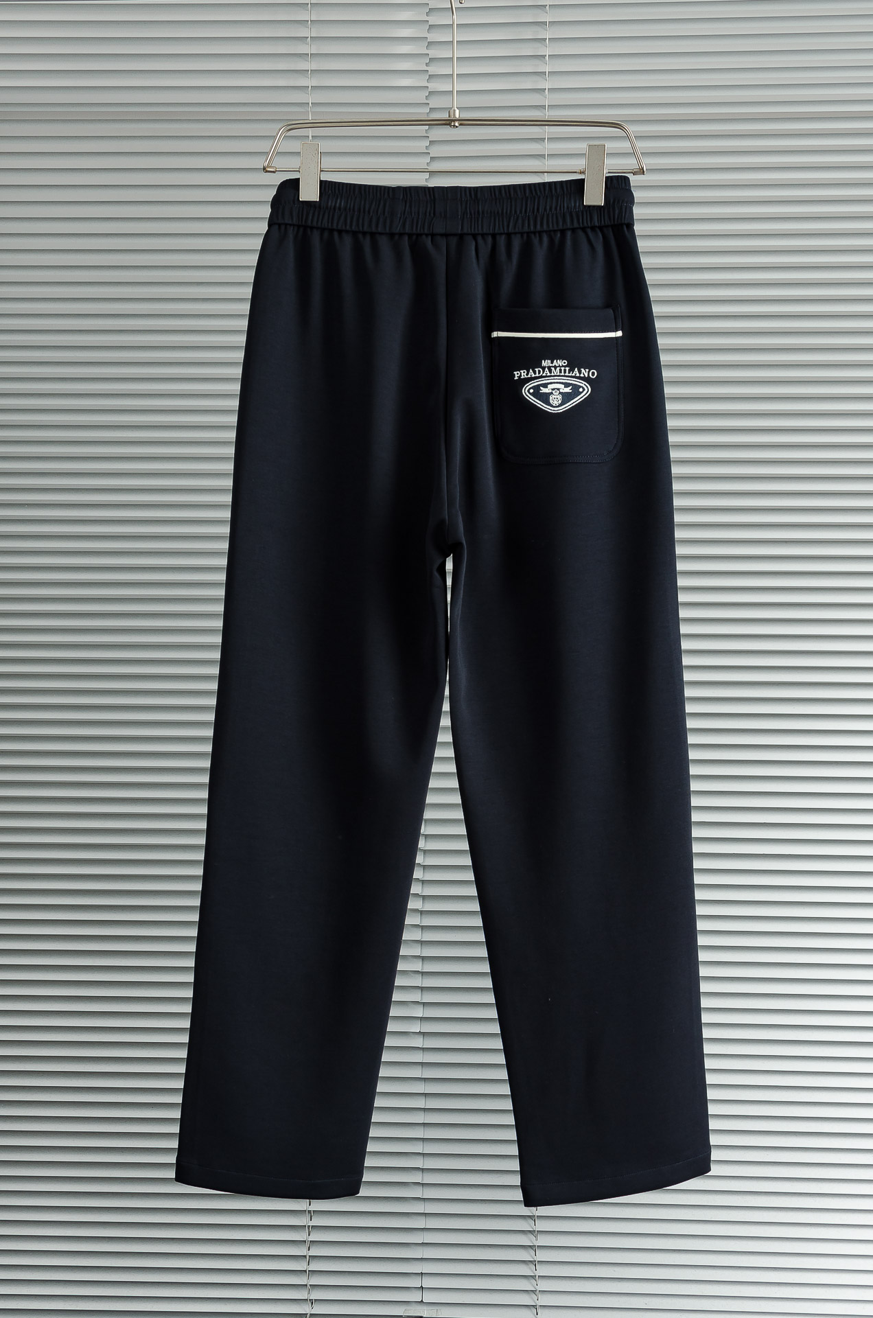 PRADA普拉达 26FW最新款精梳棉混纺挺括有型自带筋骨感抗皱性极强四面弹力包容性好弹力松紧腰搭配抽绳