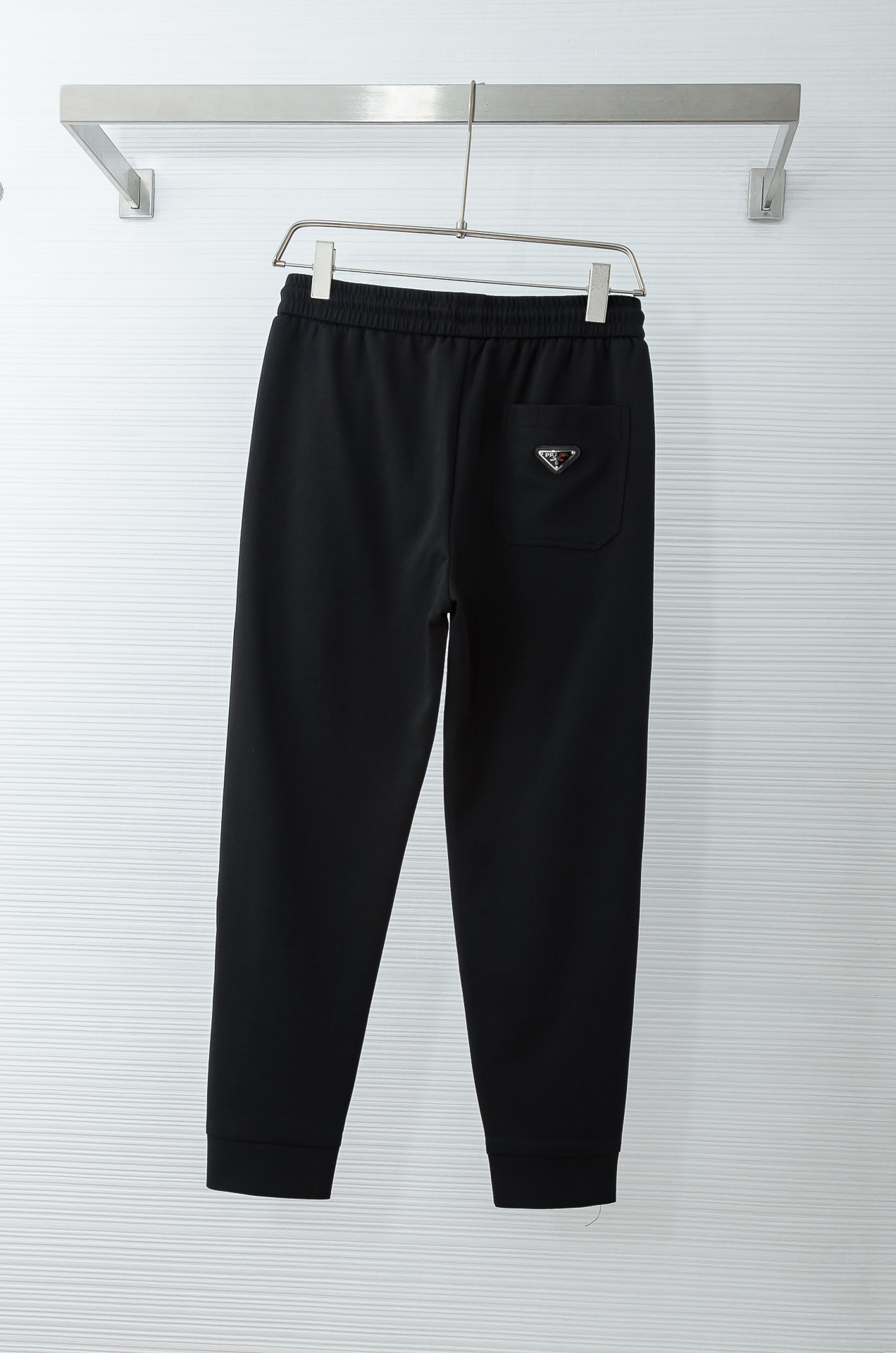 Prada普拉达26FW最新款精梳棉混纺挺括有型自带筋骨感抗皱性极强四面弹力包容性好弹力松紧腰搭配抽绳设