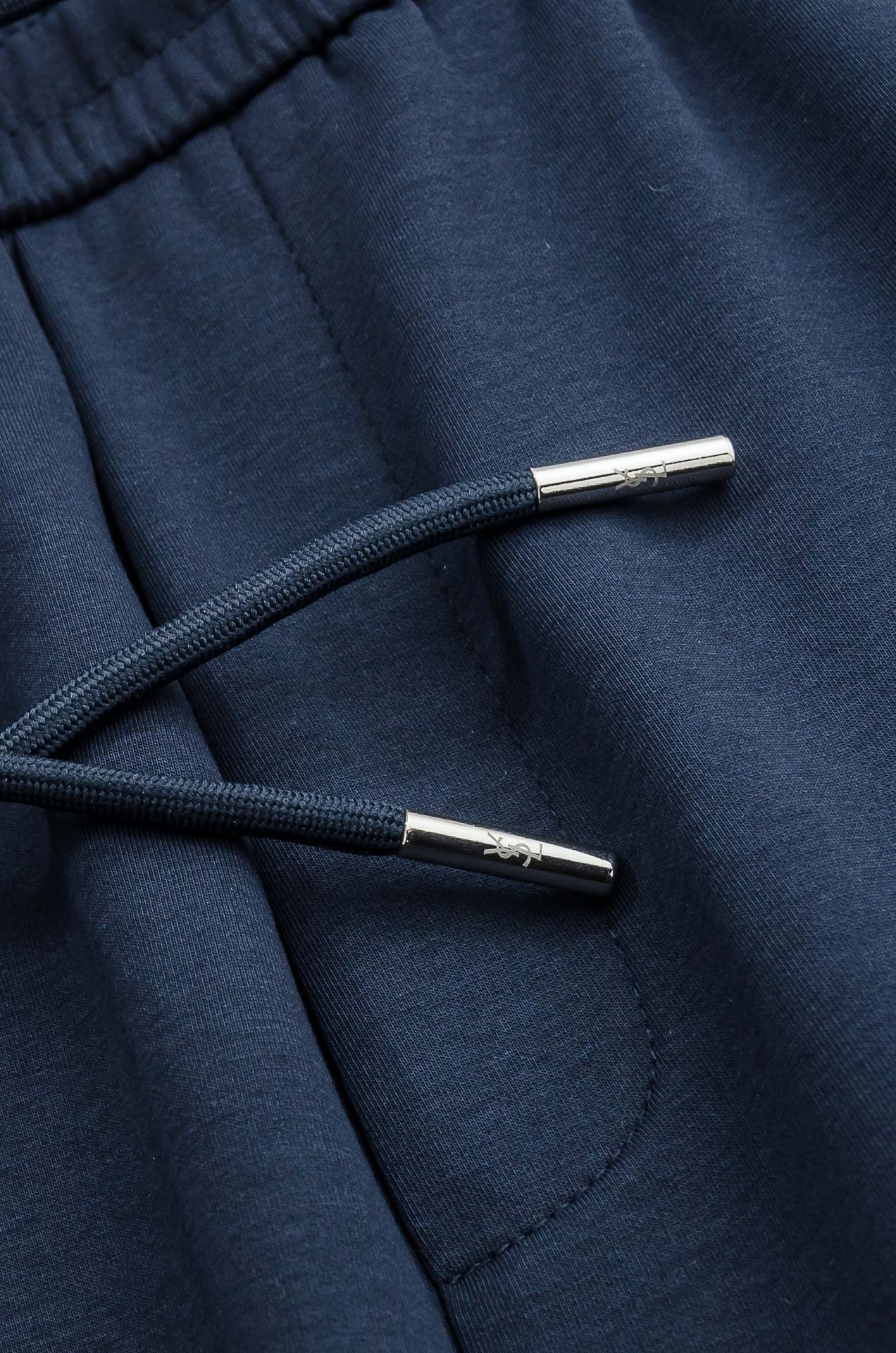 YSL 26FW最新款精梳棉混纺挺括有型自带筋骨感抗皱性极强四面弹力包容性好弹力松紧腰搭配抽绳设计直筒立