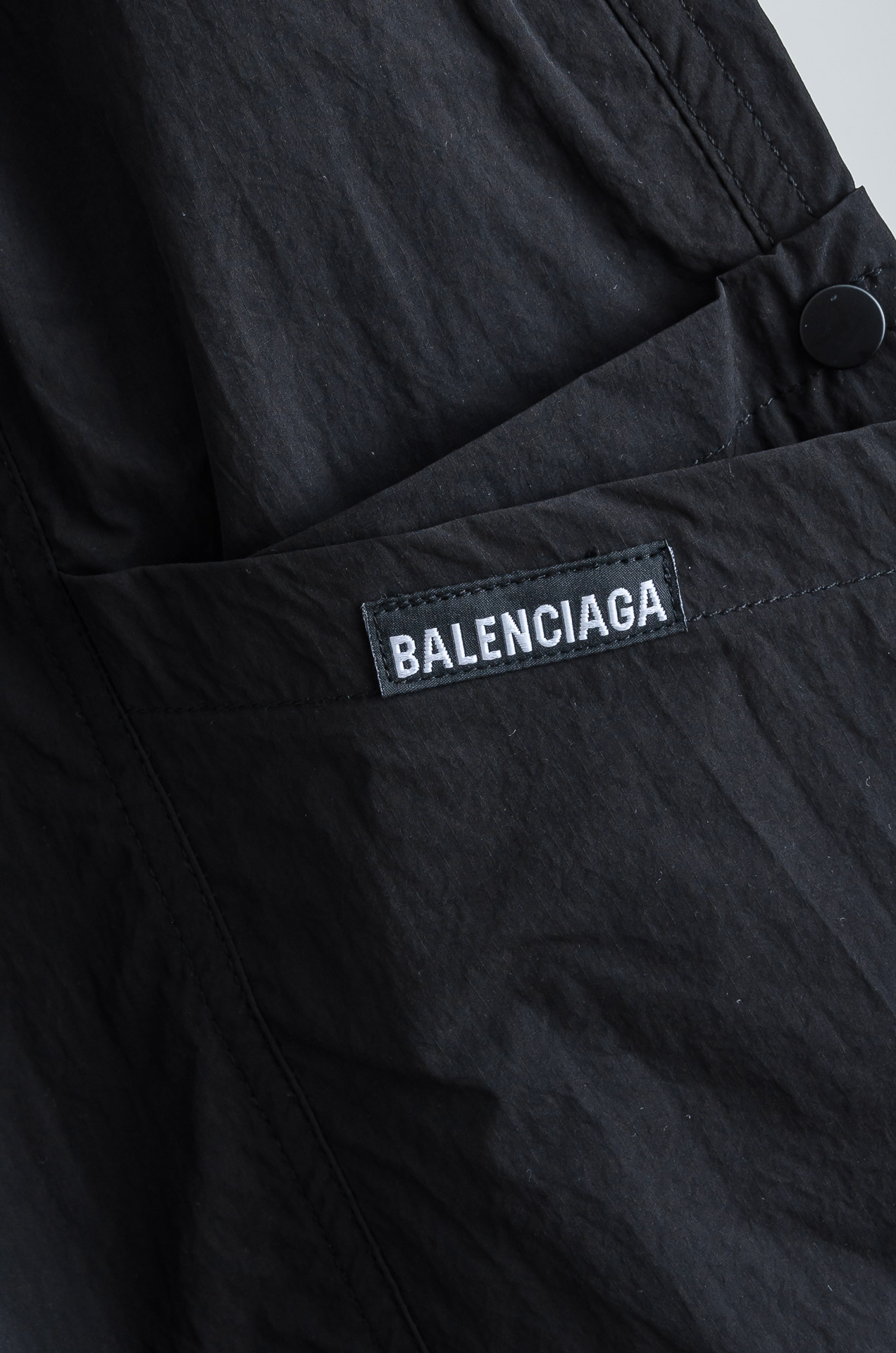 ☀️☀️ 巴黎世家 2026新春最新出品宽松裤脚休闲裤#休闲百搭的一款 上身很舒适 弹力收腰抽绳，阔腿设