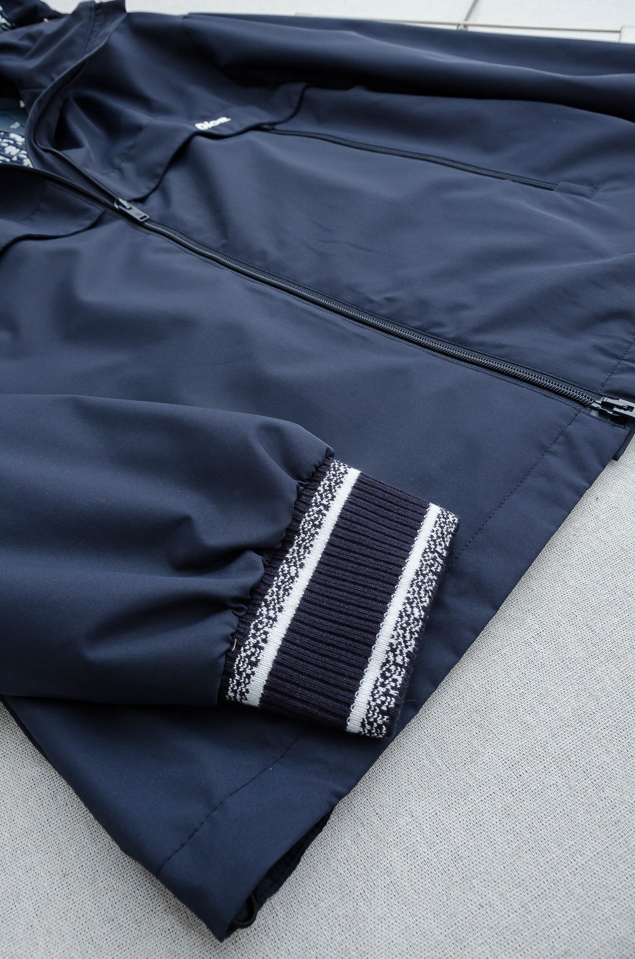 Dior 迪奥2026 ss最新春季新品，连帽防水夹克外套#同步官网发售！该款夹克外层超柔聚酯纤维防风防