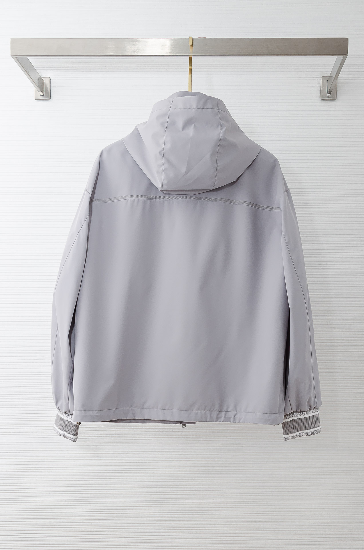 Dior 迪奥2026 ss最新春季新品，连帽防水夹克外套#同步官网发售！该款夹克外层超柔聚酯纤维防风防