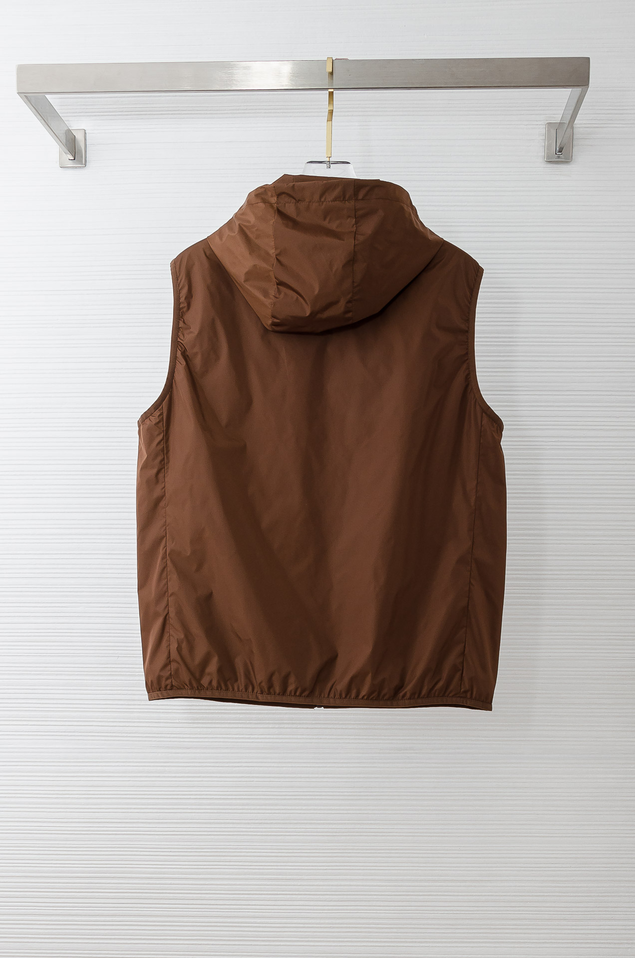 PR#ADA普拉达2026FW 秋冬最新连帽设计男士休闲马甲夹克外套#上身十分的舒适，质感超级的细腻且柔