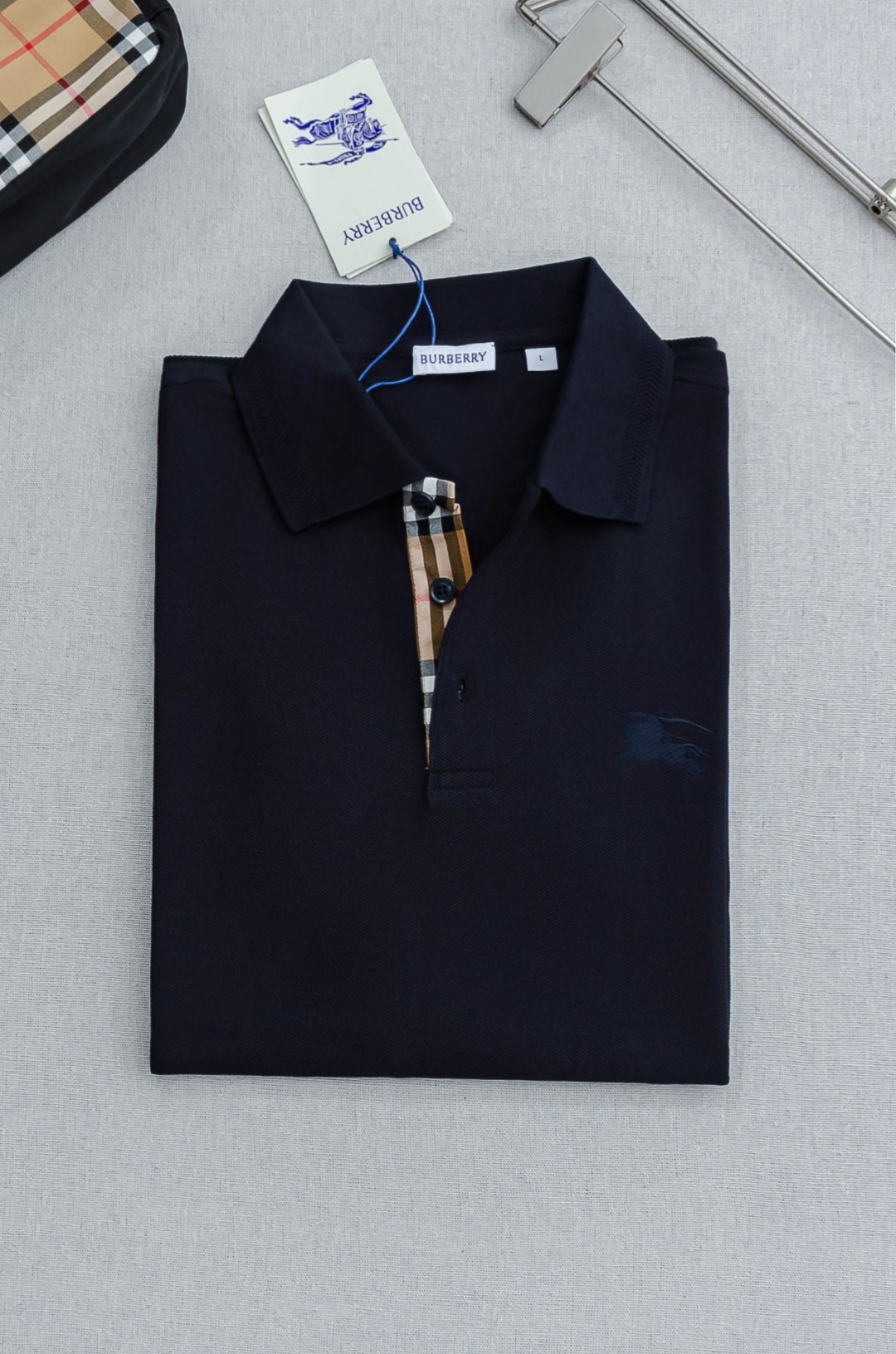 Burberry巴宝莉 2026//男士商务休闲纯色翻领短袖POLO衫#客供进口100%珠地棉面料，甄选