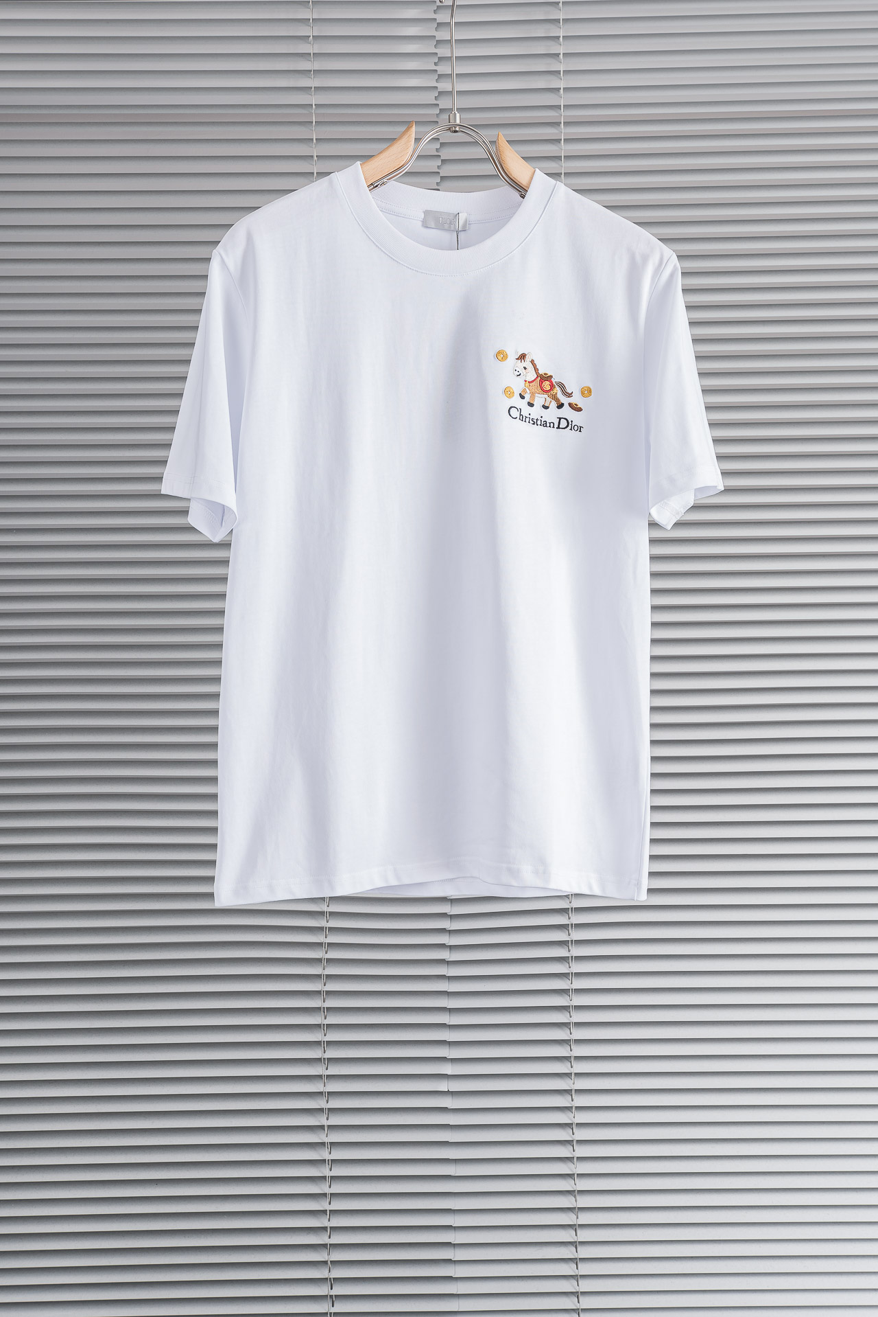 Dior迪奥 2026SS时尚潮人必备男士休闲圆领短袖T恤衫#设计理念潮流前卫与尚可持续，选用客供进口1