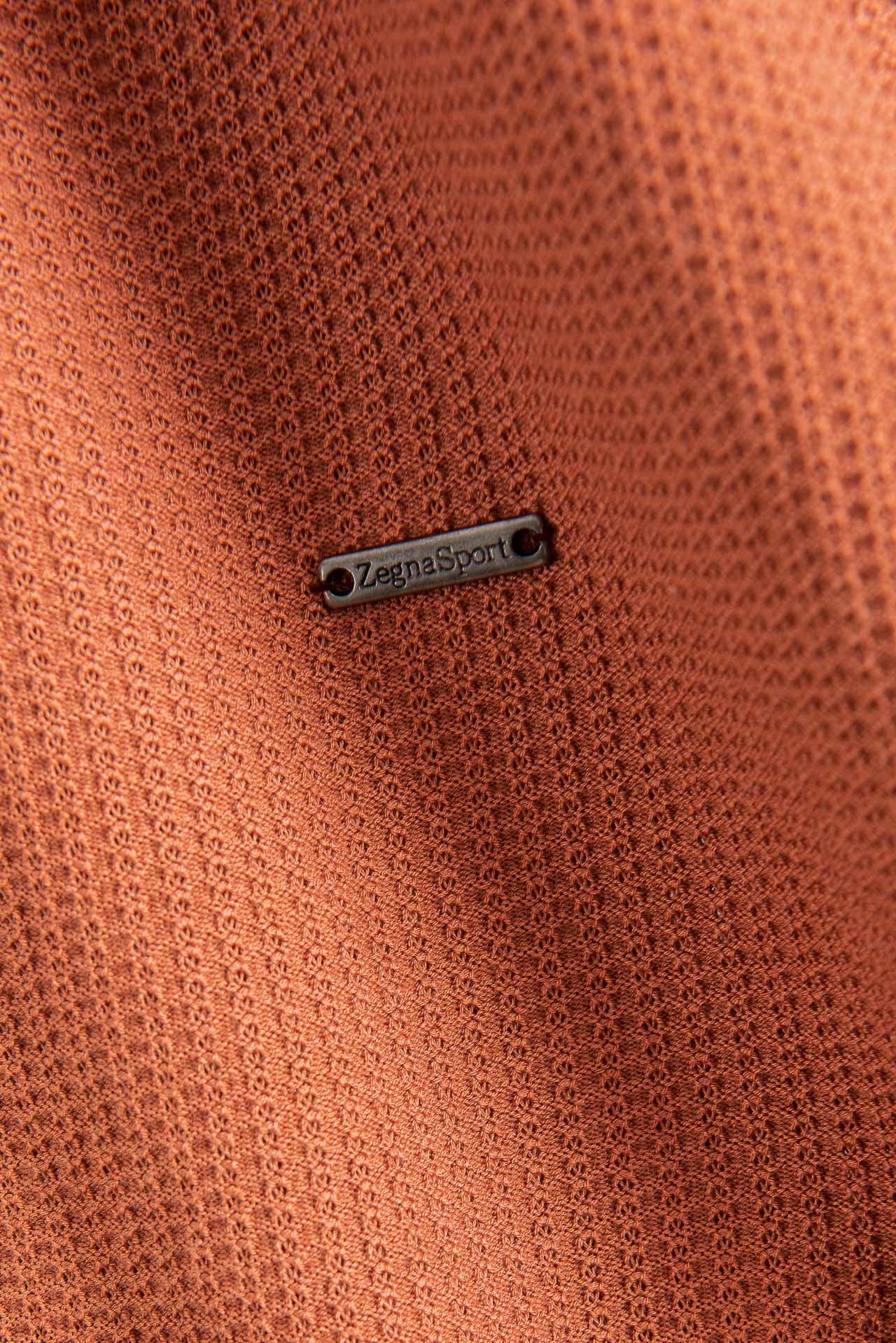 杰尼亚zegna2026春夏新款 桑蚕丝混纺男士针织海鸥领无扣V型翻领 短袖衫！采用5.5%蚕丝+65.