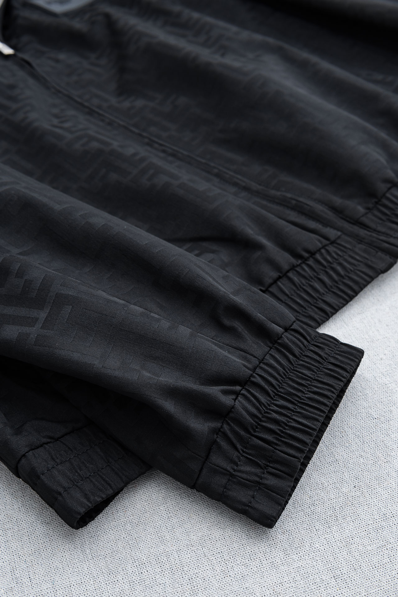 FENDI芬迪2026 ss最新春季新品，立领防水夹克外套#同步官网发售！Fendi品牌的灵魂提花FF形