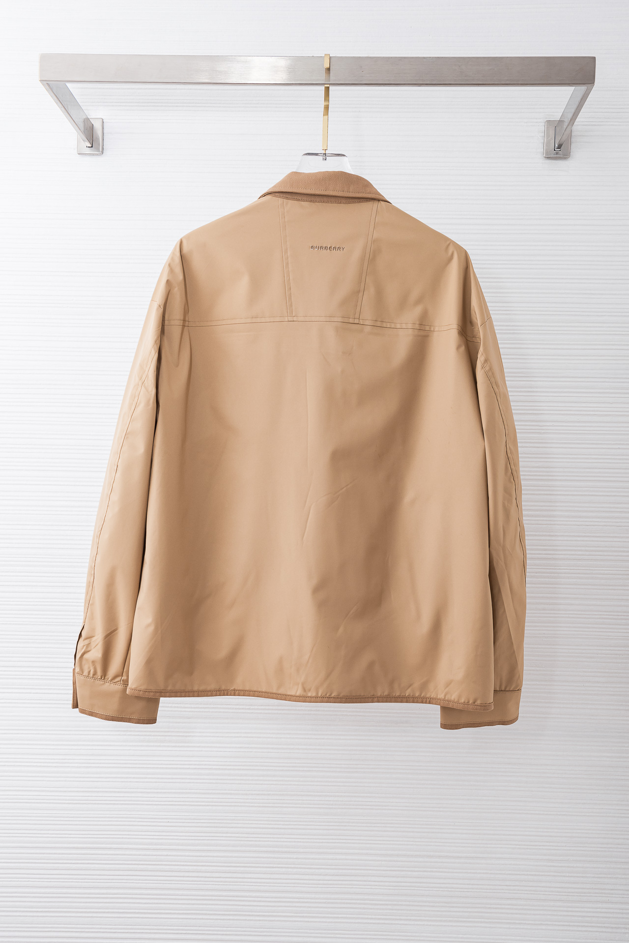 26ss新春最新出品 棉质BUR王牌尖货， 原厂原料棉纺厂特供长绒精纺棉质混纺斜纹材质打造。内侧为 Bu