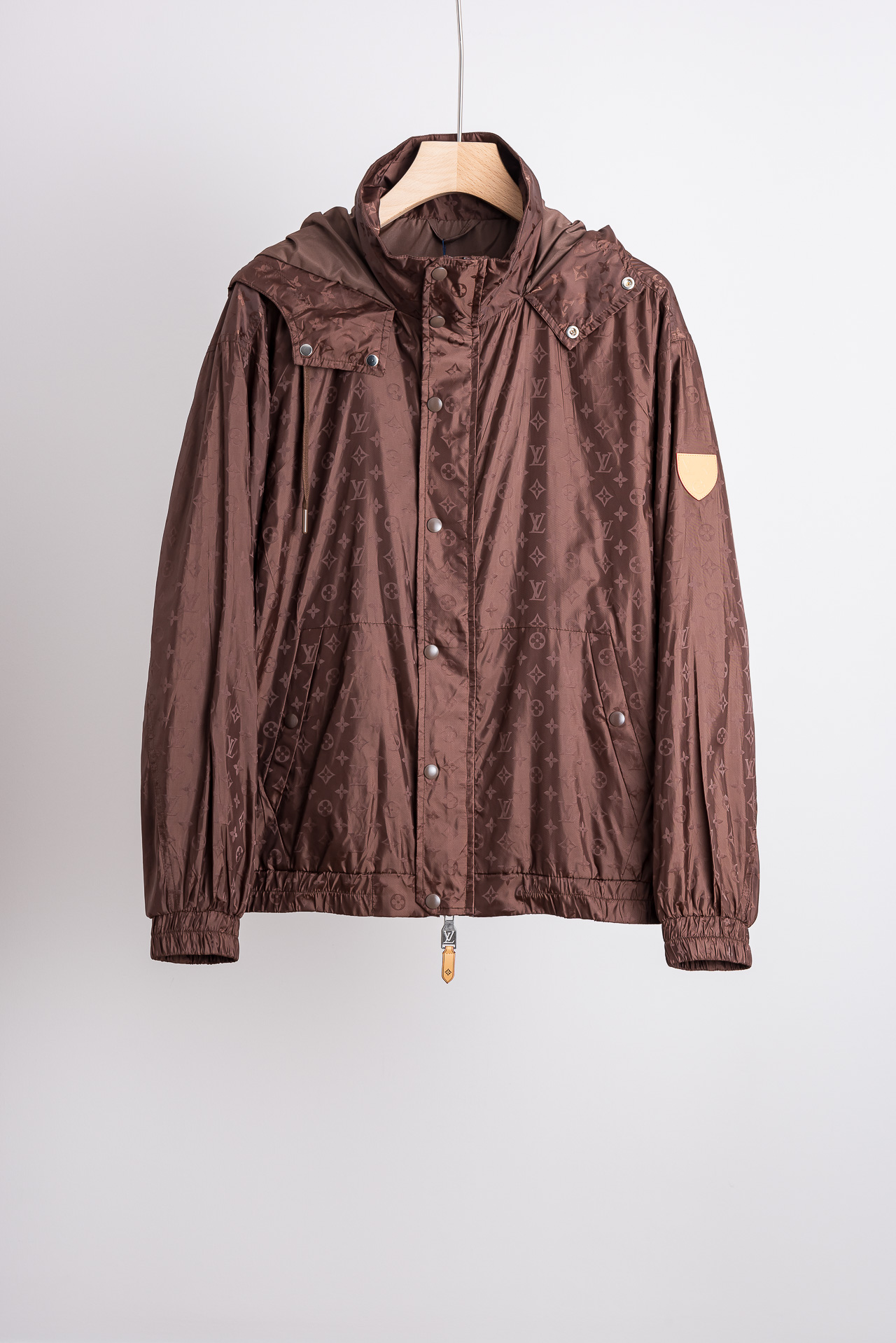 ☀️☀️LV 路易威登2026 ss最新春季新品！Monogram立体提花连帽防水夹克外套#同步官网发售