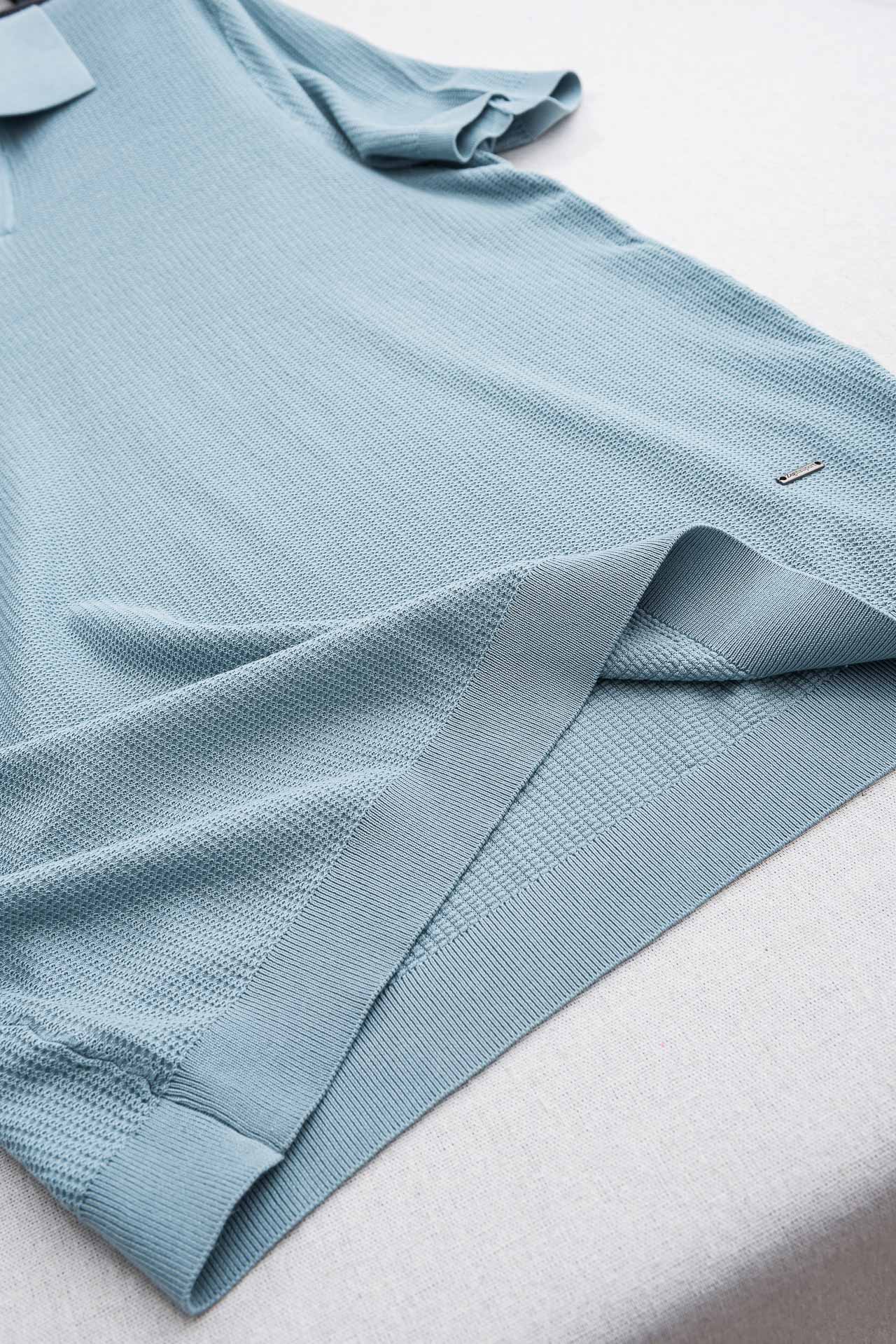 杰尼亚zegna2026春夏新款 桑蚕丝混纺男士针织短袖衫！采用5.5%蚕丝+65.2％莱赛尔天丝+29