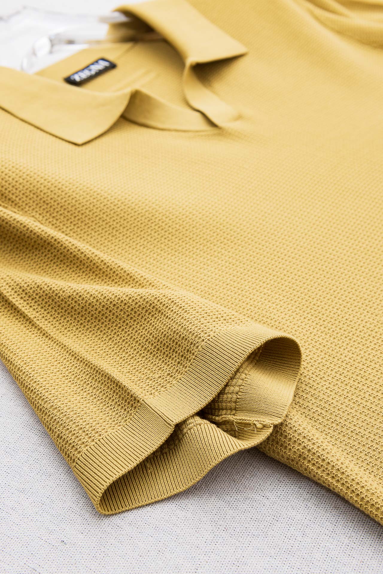 杰尼亚zegna2026春夏新款 桑蚕丝混纺男士针织短袖衫！采用5.5%蚕丝+65.2％莱赛尔天丝+29