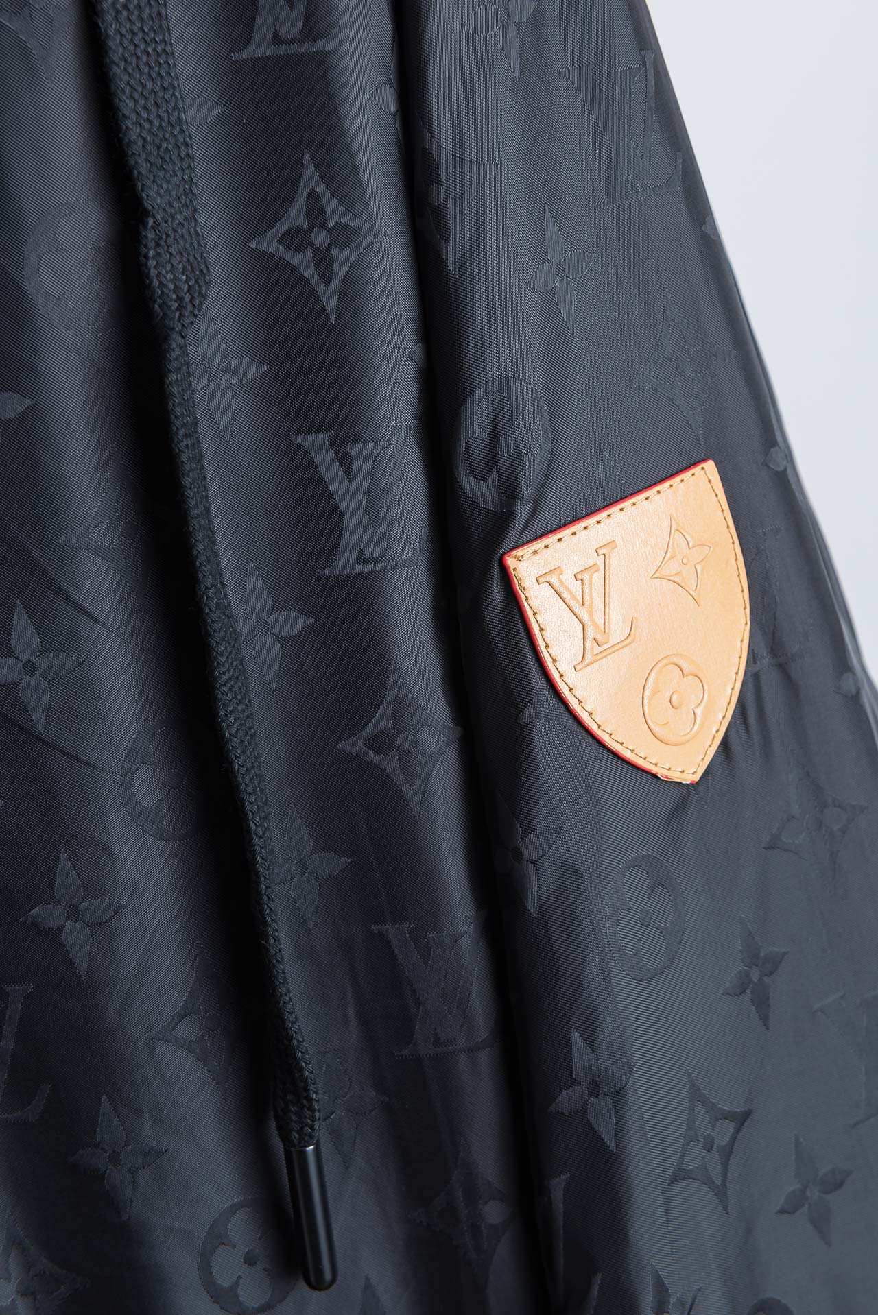 ☀️☀️LV 路易威登2026 ss最新春季新品！Monogram立体提花连帽防水夹克外套#同步官网发售