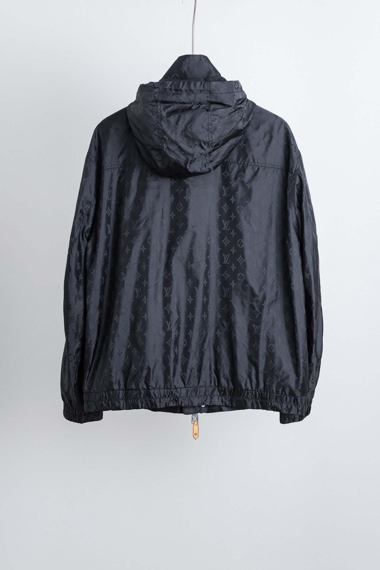 ☀️☀️LV 路易威登2026 ss最新春季新品！Monogram立体提花连帽防水夹克外套#同步官网发售
